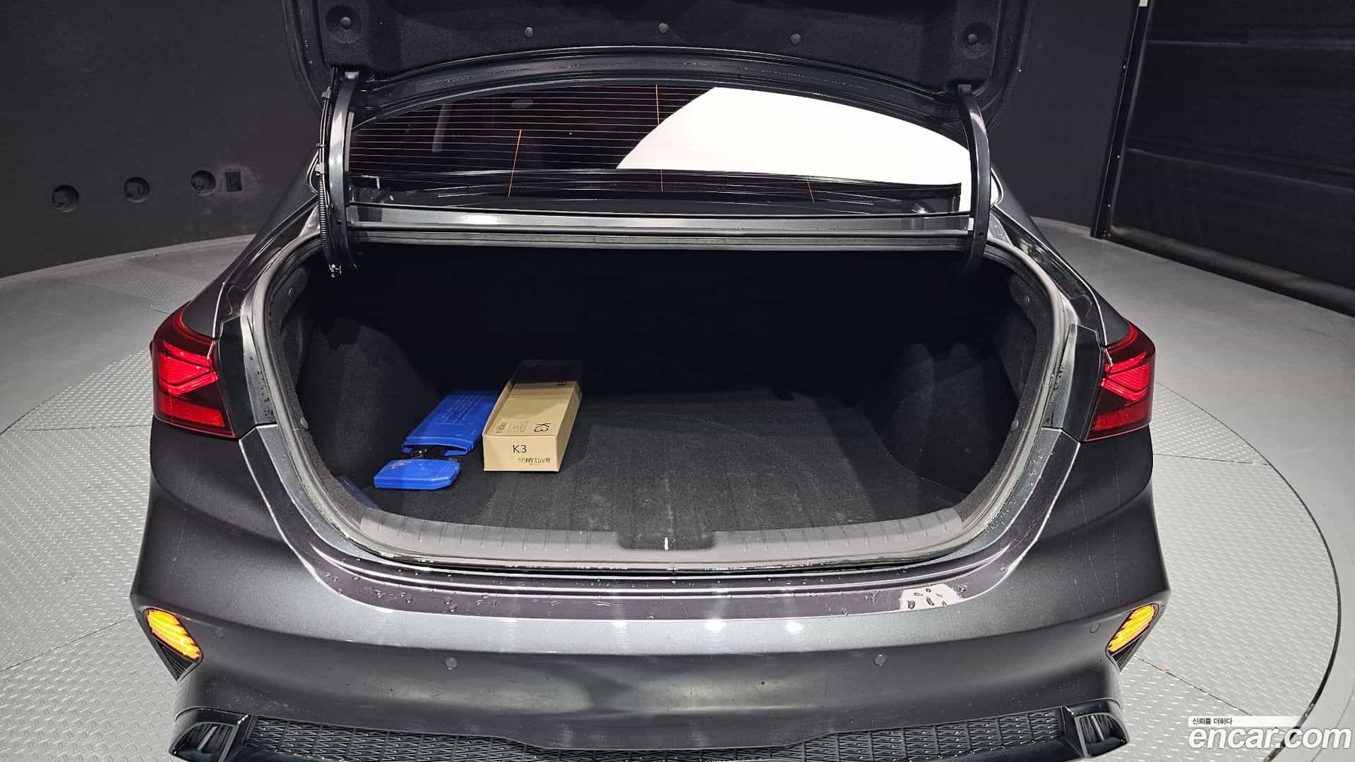 K3 Kia 2022.2-OPTION-024