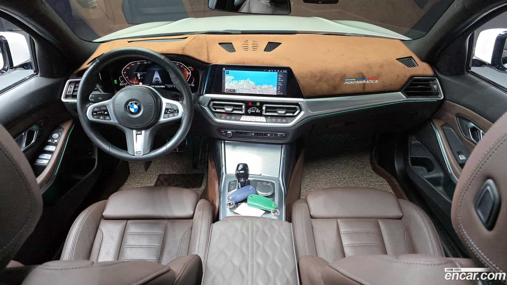 3-Series BMW 2022.9-INNER-007