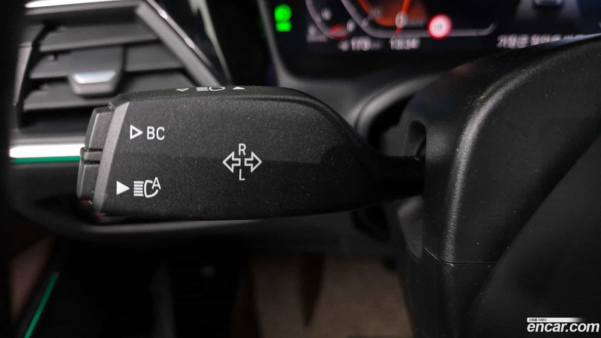 3-Series BMW 2022.9-OPTION-043