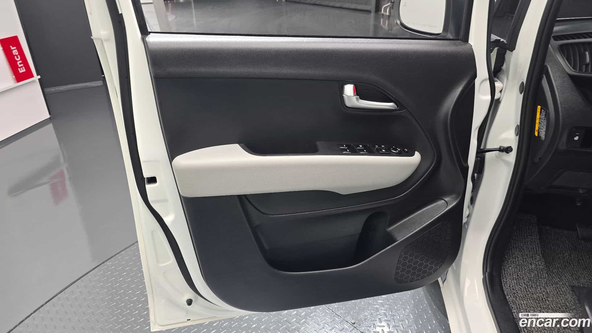 RAY Kia 2025.3-INNER-034