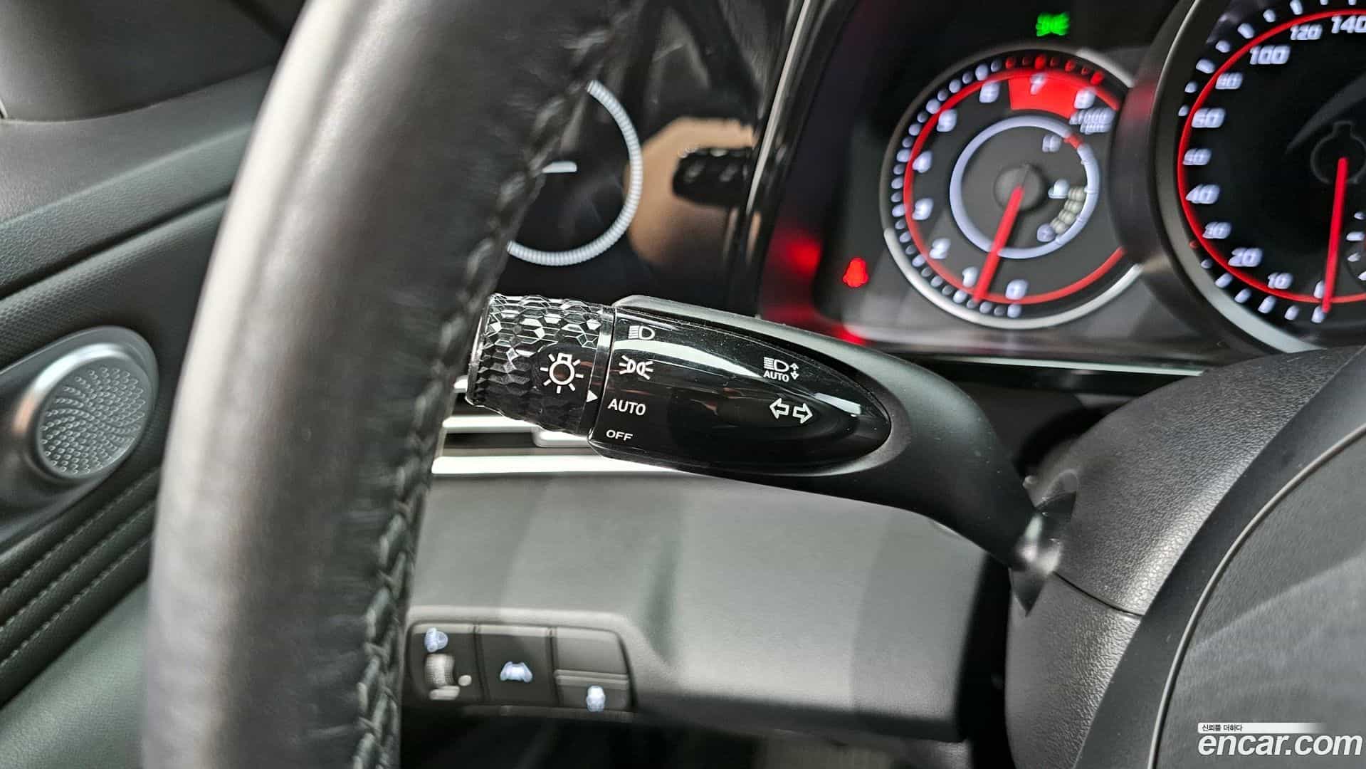 AVANTE Hyundai 2022.9-OPTION-020