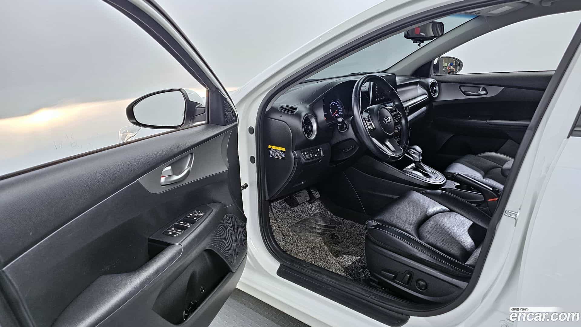 K3 Kia 2020.10-INNER-010
