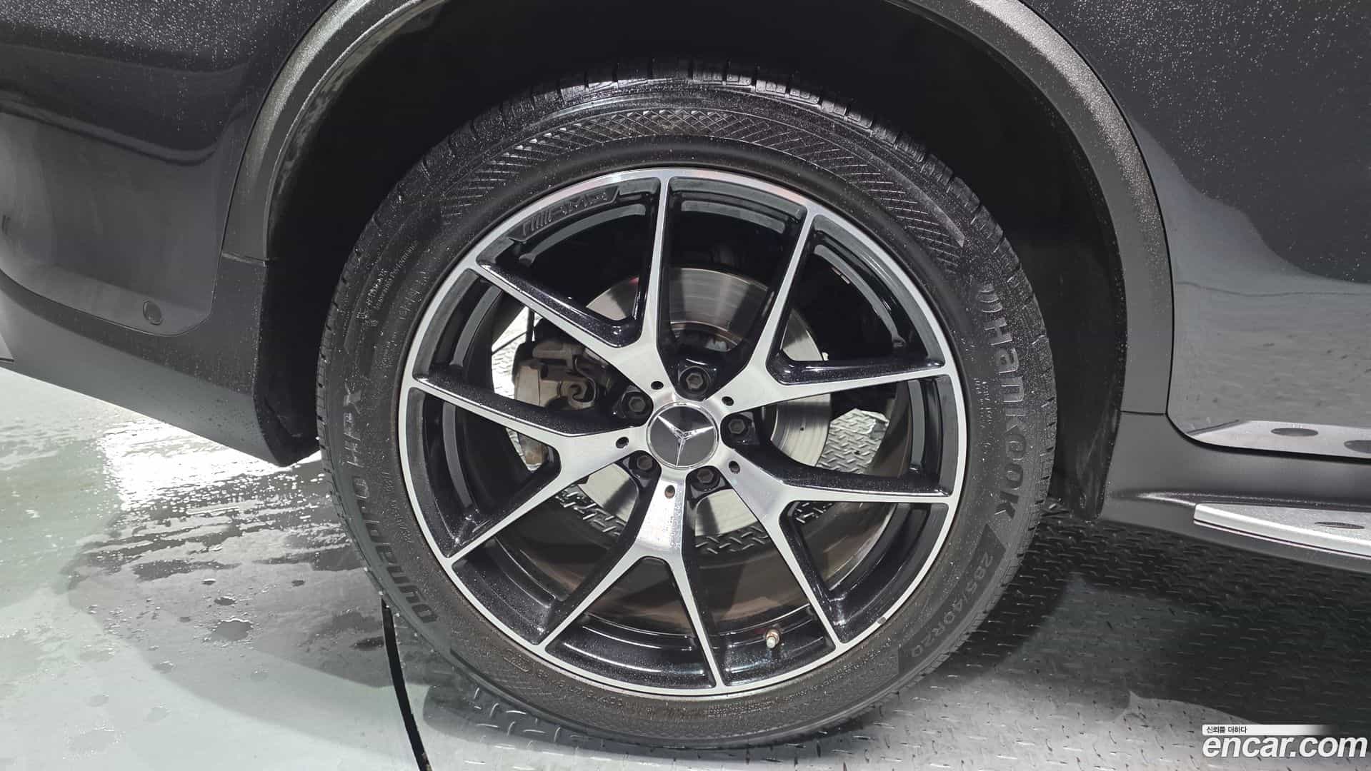 GLC-Class Mercedes-Benz 2021.5-OUTER-005