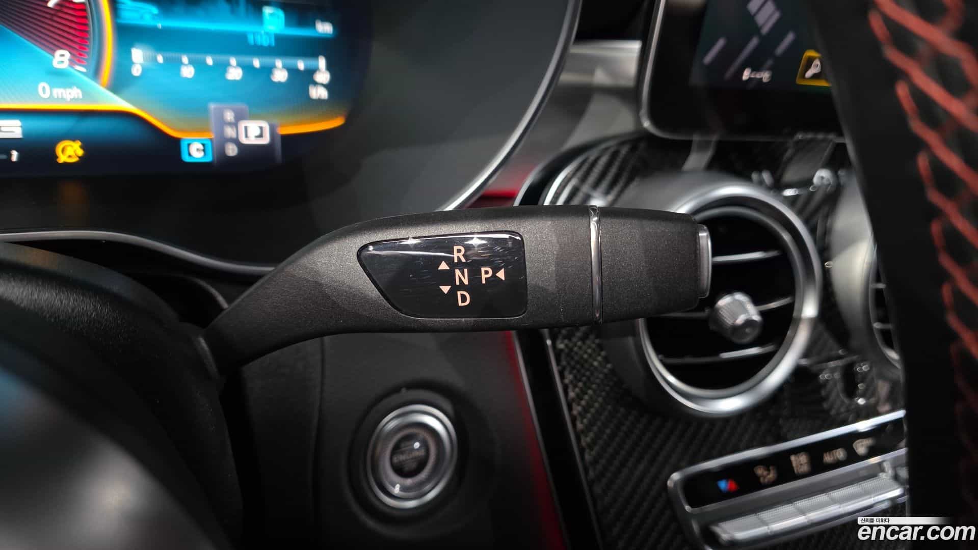 GLC-Class Mercedes-Benz 2021.5-INNER-009