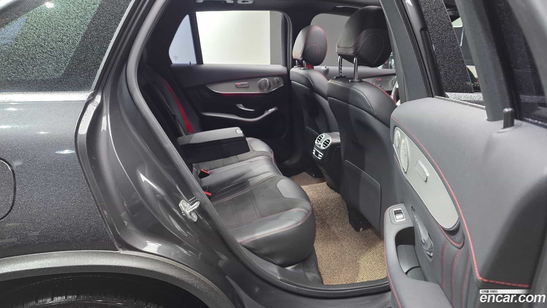 GLC-Class Mercedes-Benz 2021.5-OPTION-015