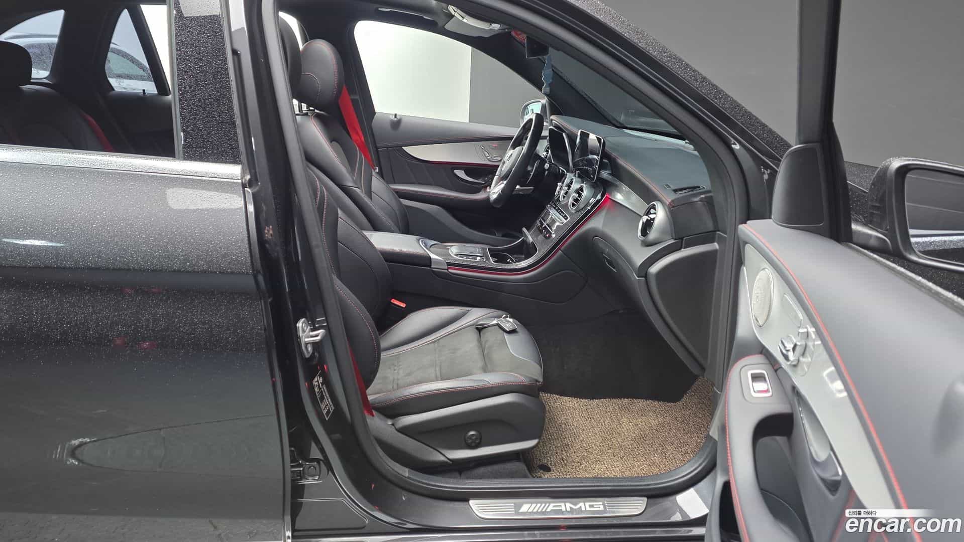 GLC-Class Mercedes-Benz 2021.5-OPTION-016