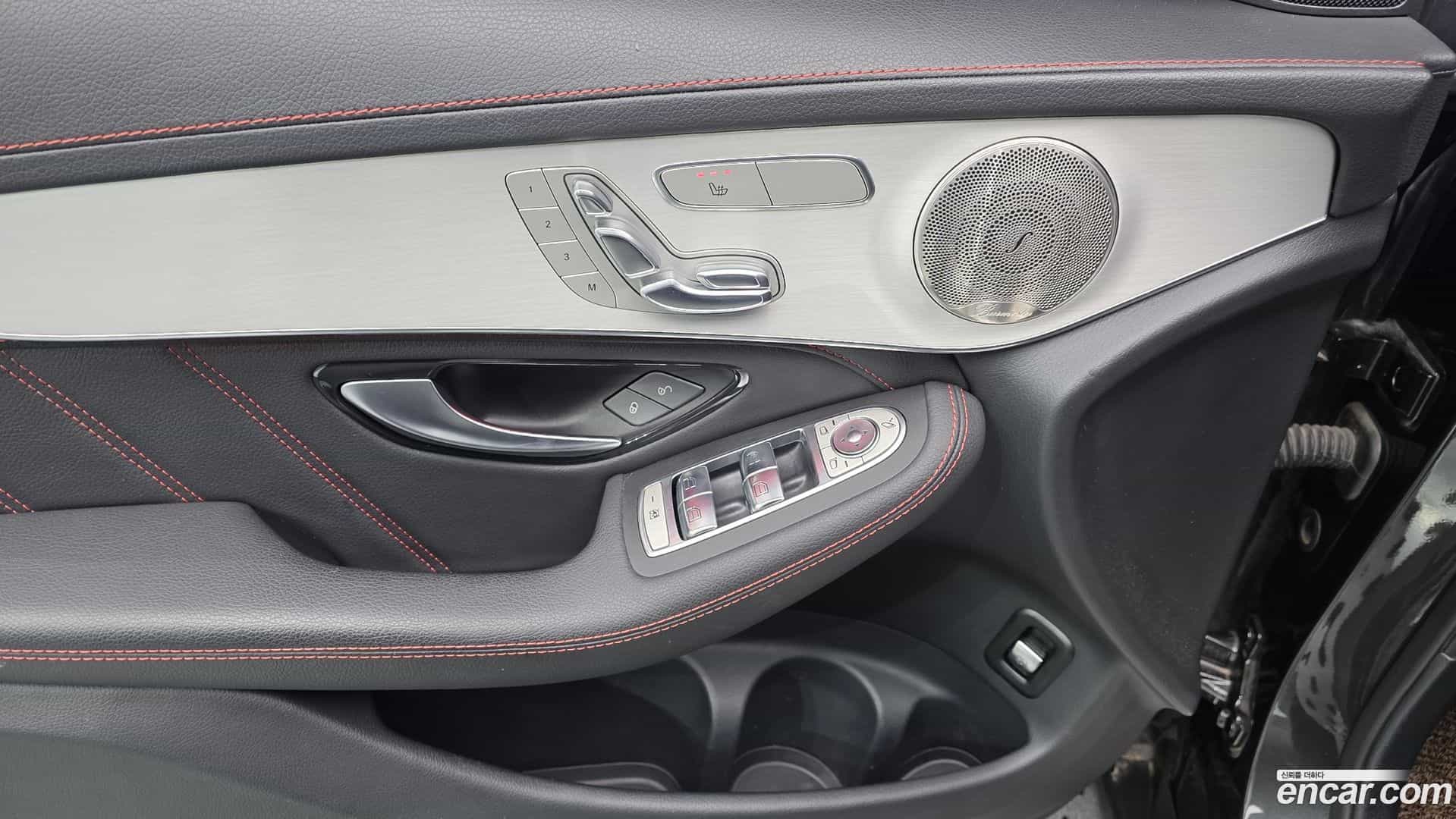 GLC-Class Mercedes-Benz 2021.5-OPTION-041