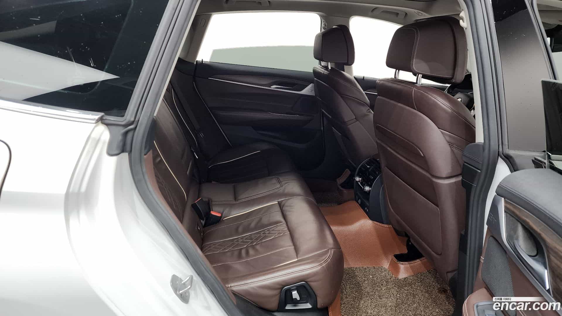 Gran Turismo BMW 2019.10-OPTION-015