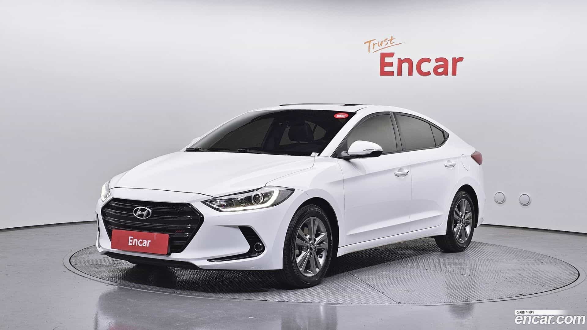 AVANTE Hyundai 2016.3-OUTER-001