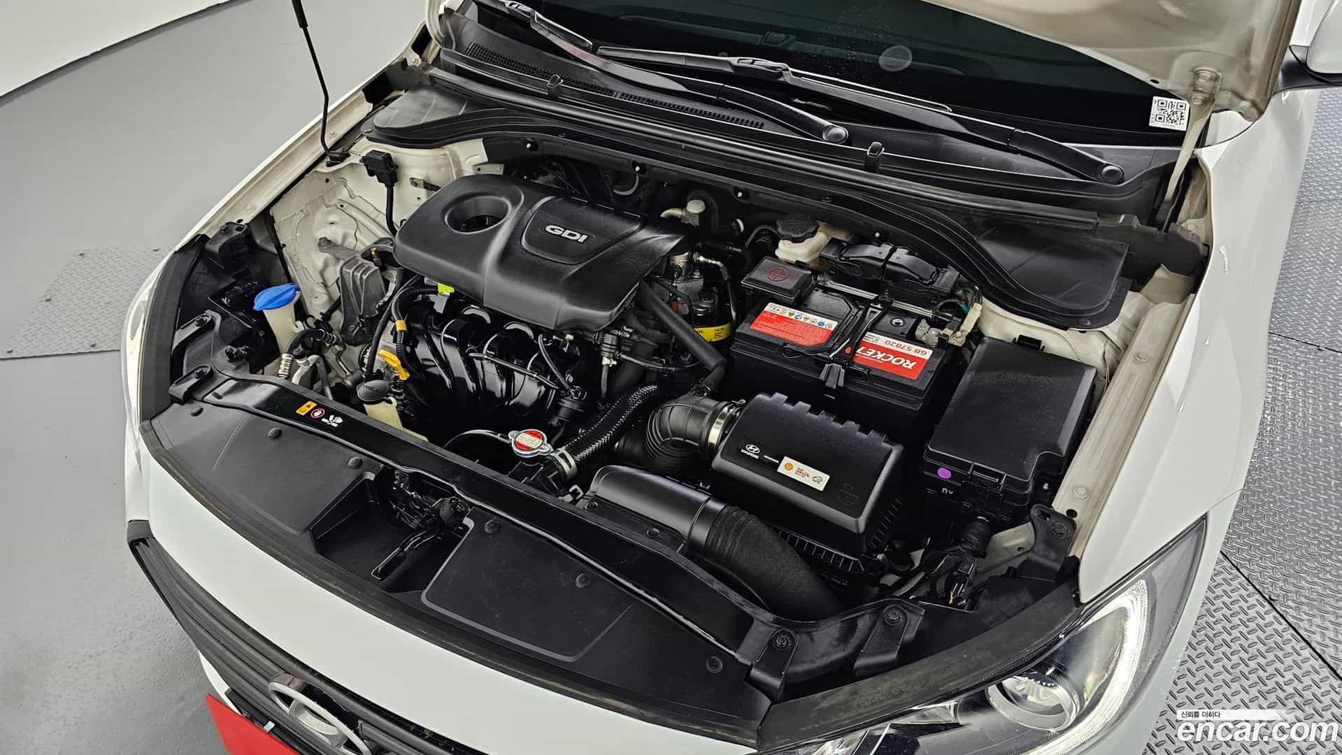 AVANTE Hyundai 2016.3-OUTER-006