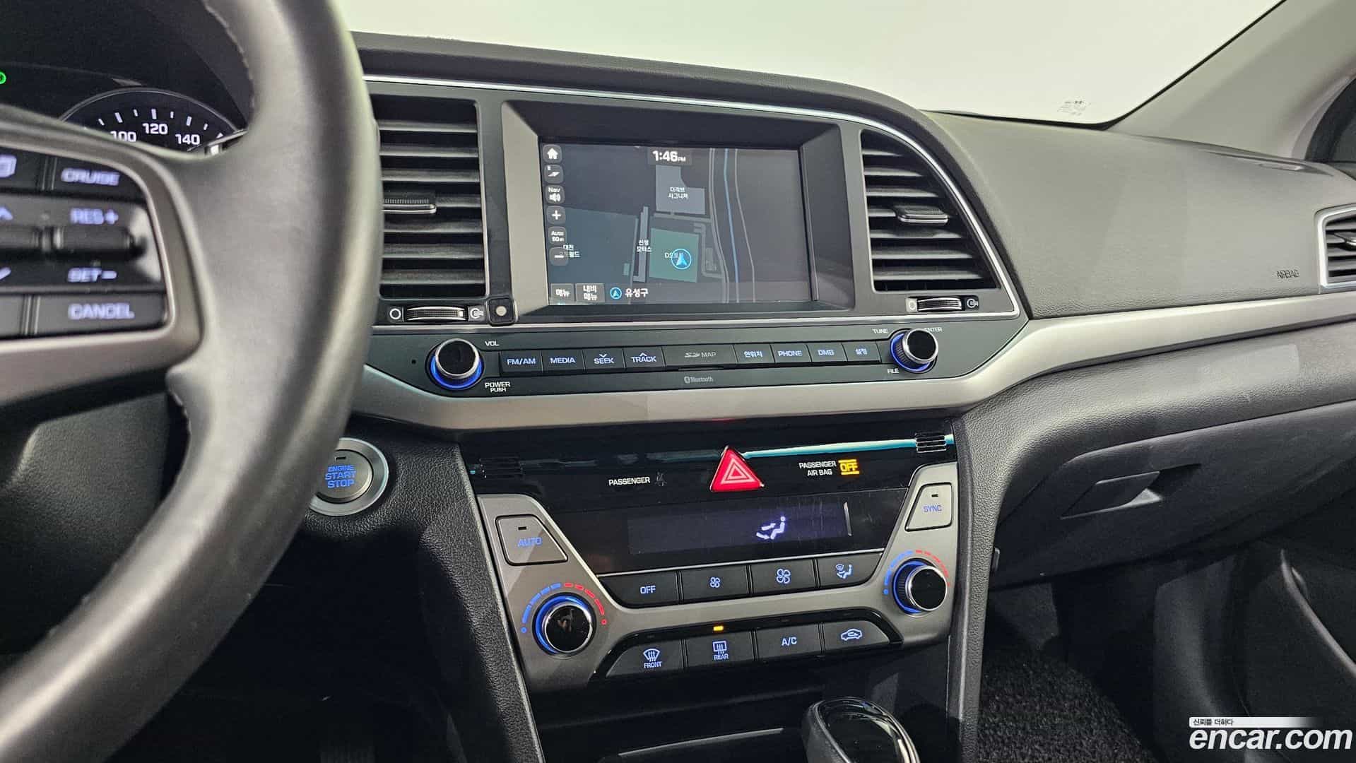 AVANTE Hyundai 2016.3-OPTION-017