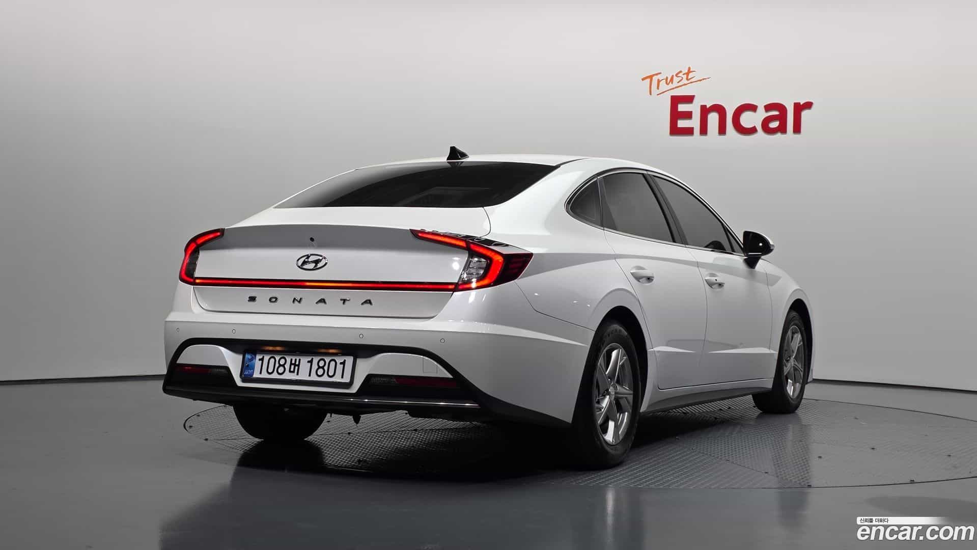 Sonata Hyundai 2022.1-OUTER-002