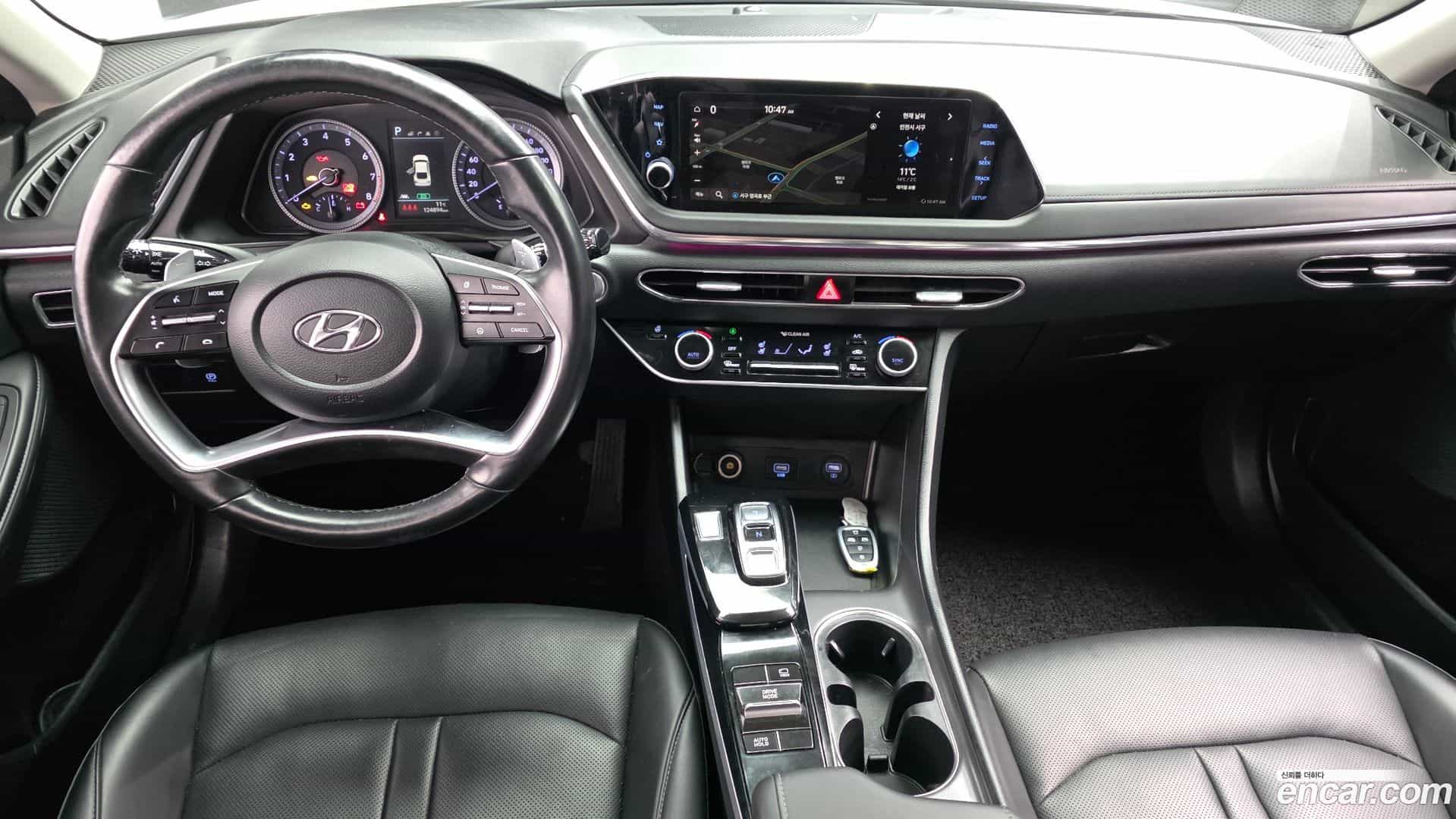 Sonata Hyundai 2022.1-INNER-007