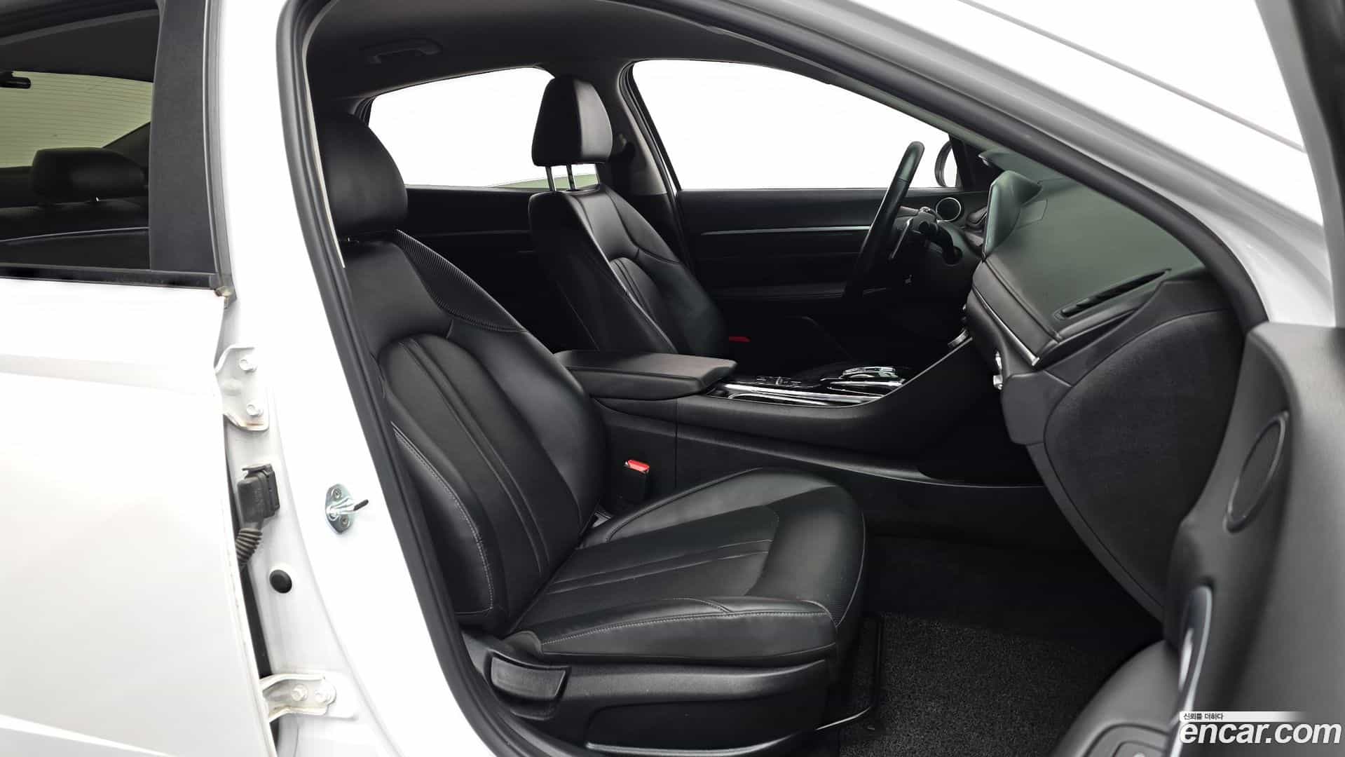 Sonata Hyundai 2022.1-OPTION-015