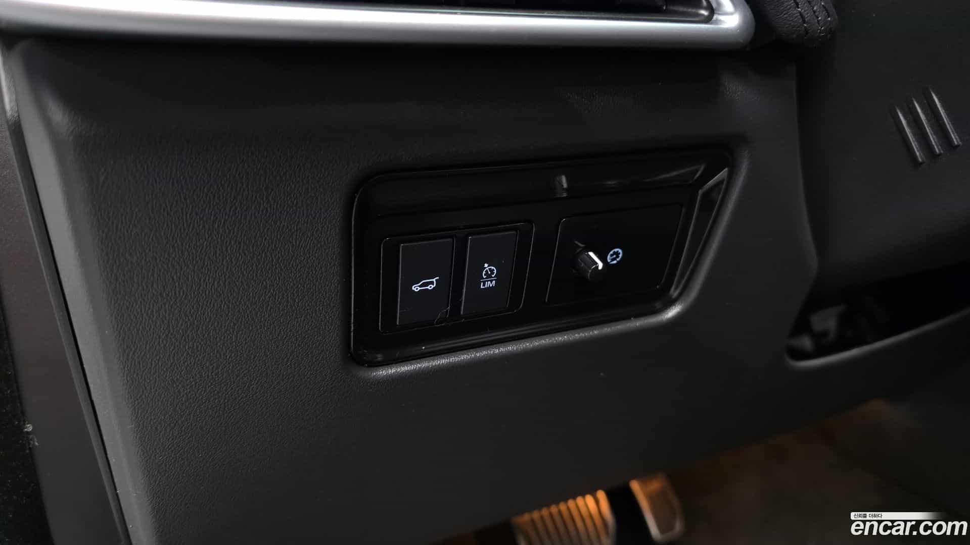 F-PACE Jaguar 2019.2-OPTION-042