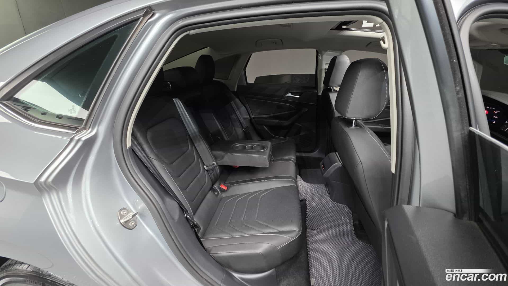 Jetta Volkswagen 2021.10-OPTION-022