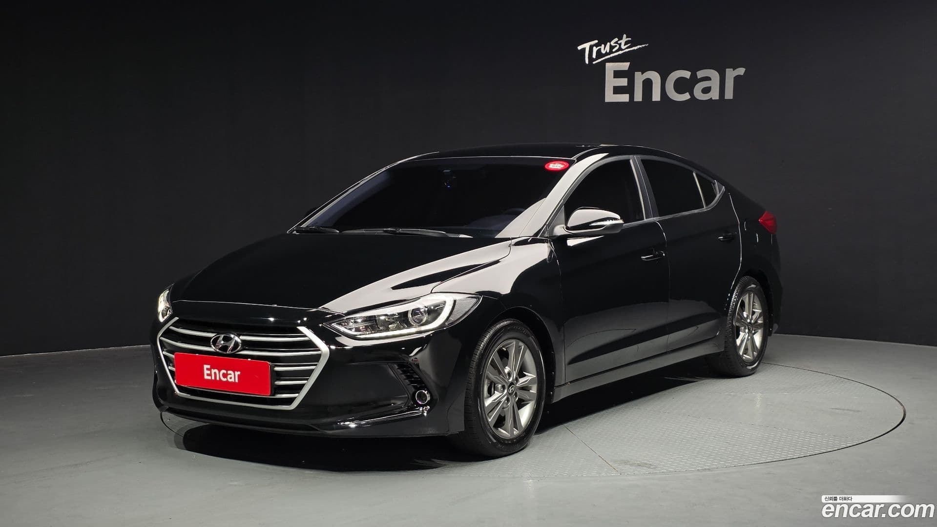 Main__Slider__Photo:AVANTE Hyundai 2016.2-0
