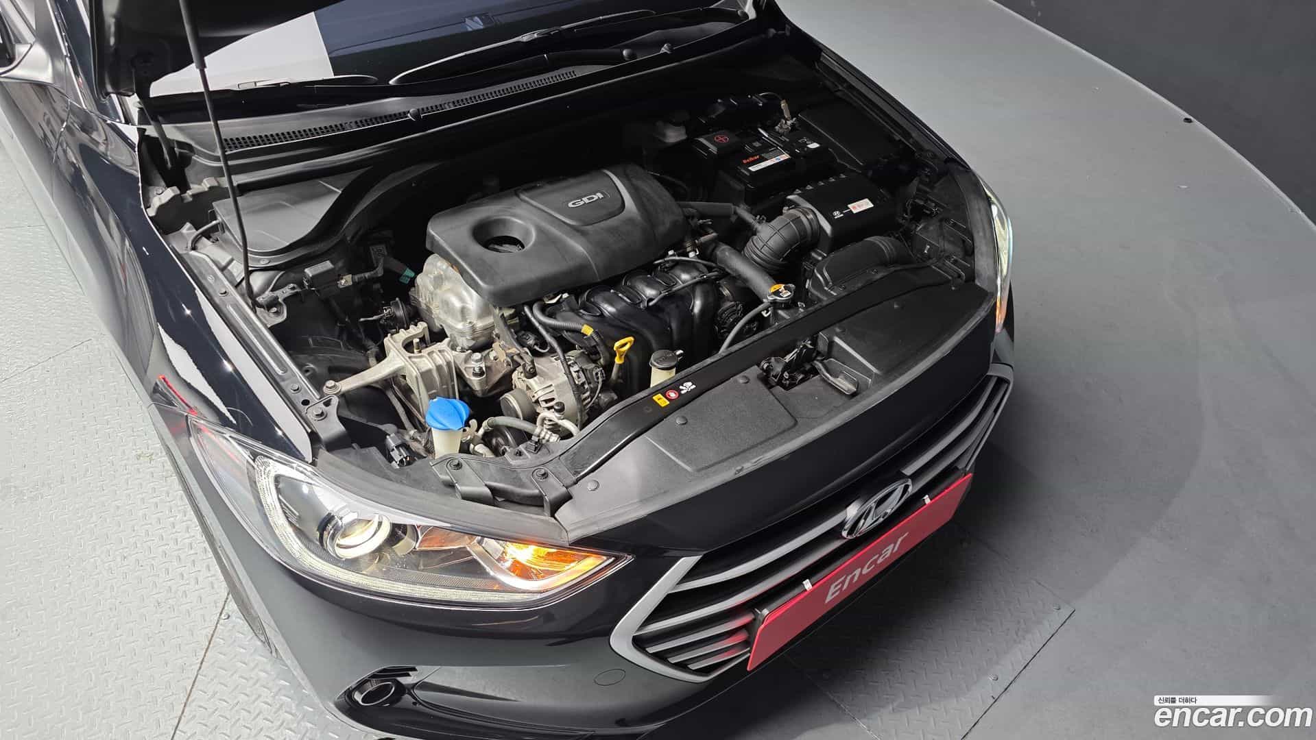 AVANTE Hyundai 2016.2-OUTER-006