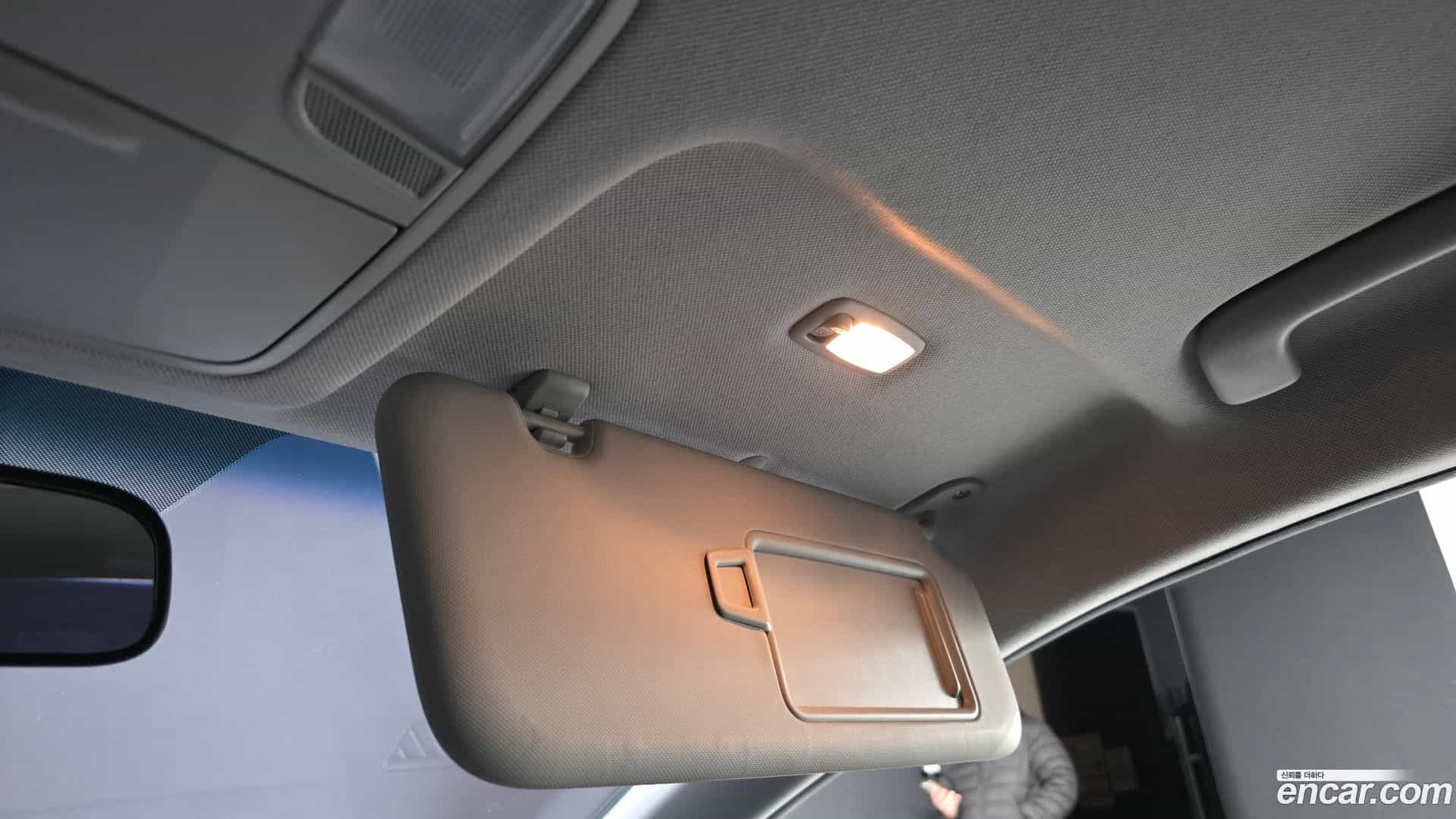 AVANTE Hyundai 2016.2-OPTION-048