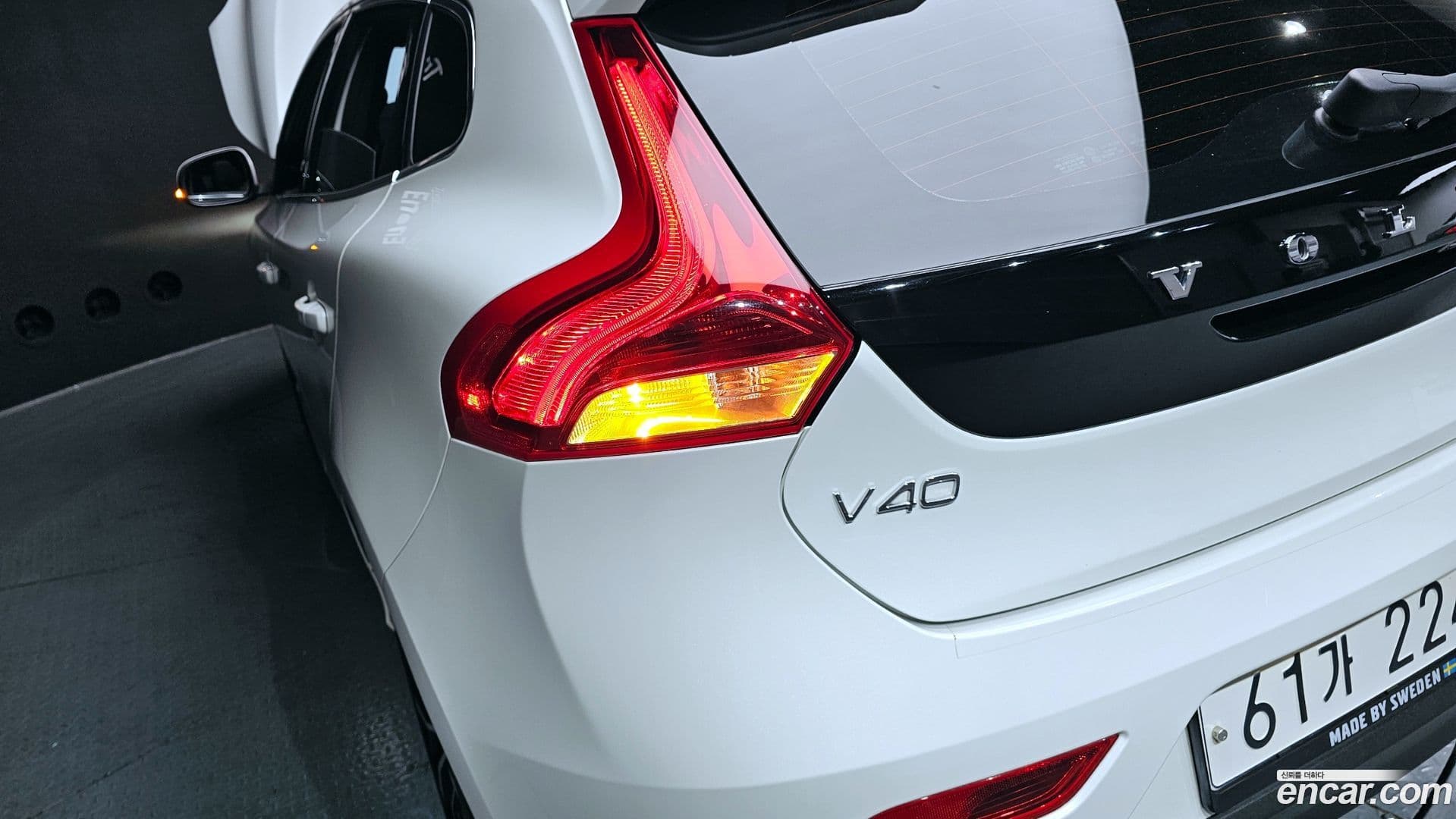 Main__Slider__Photo:V40 Volvo 2018.4-22