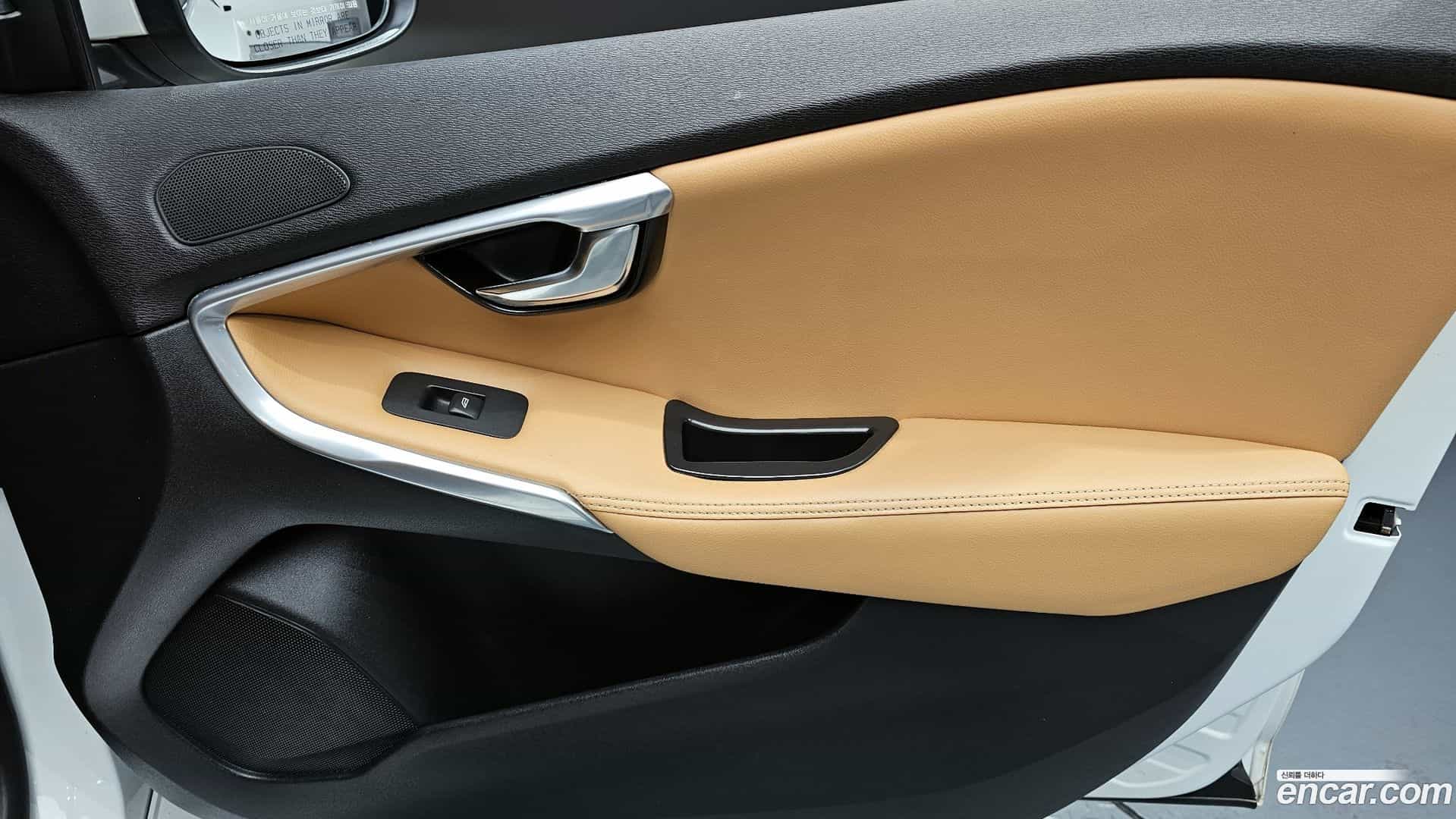 V40 Volvo 2018.4-INNER-034