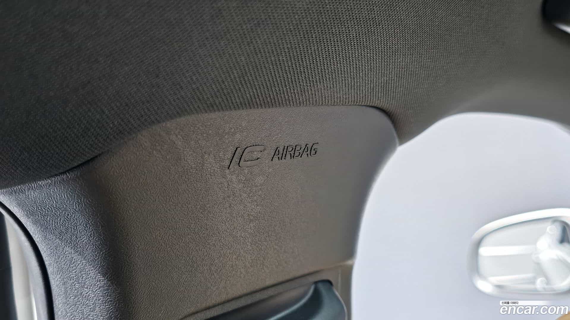 V40 Volvo 2018.4-OPTION-042