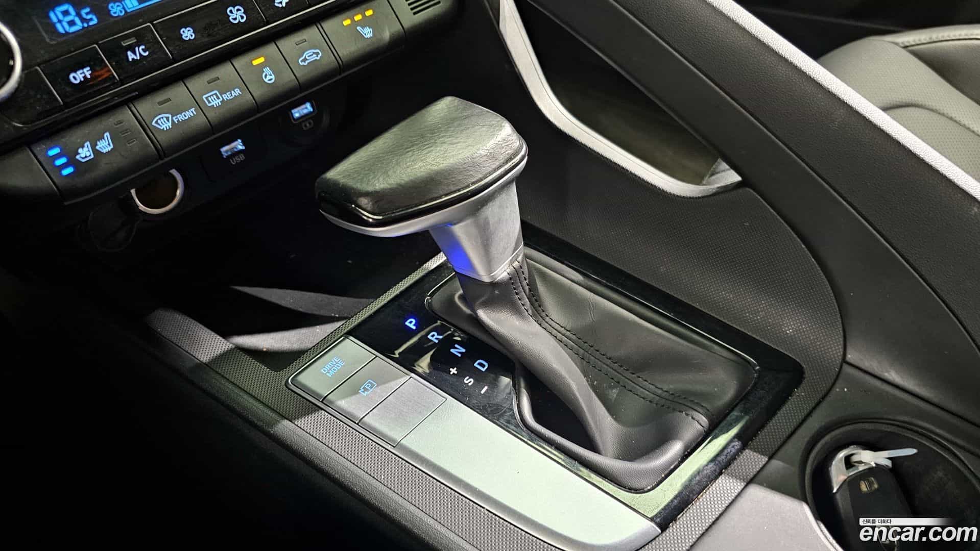 AVANTE Hyundai 2022.0-INNER-009