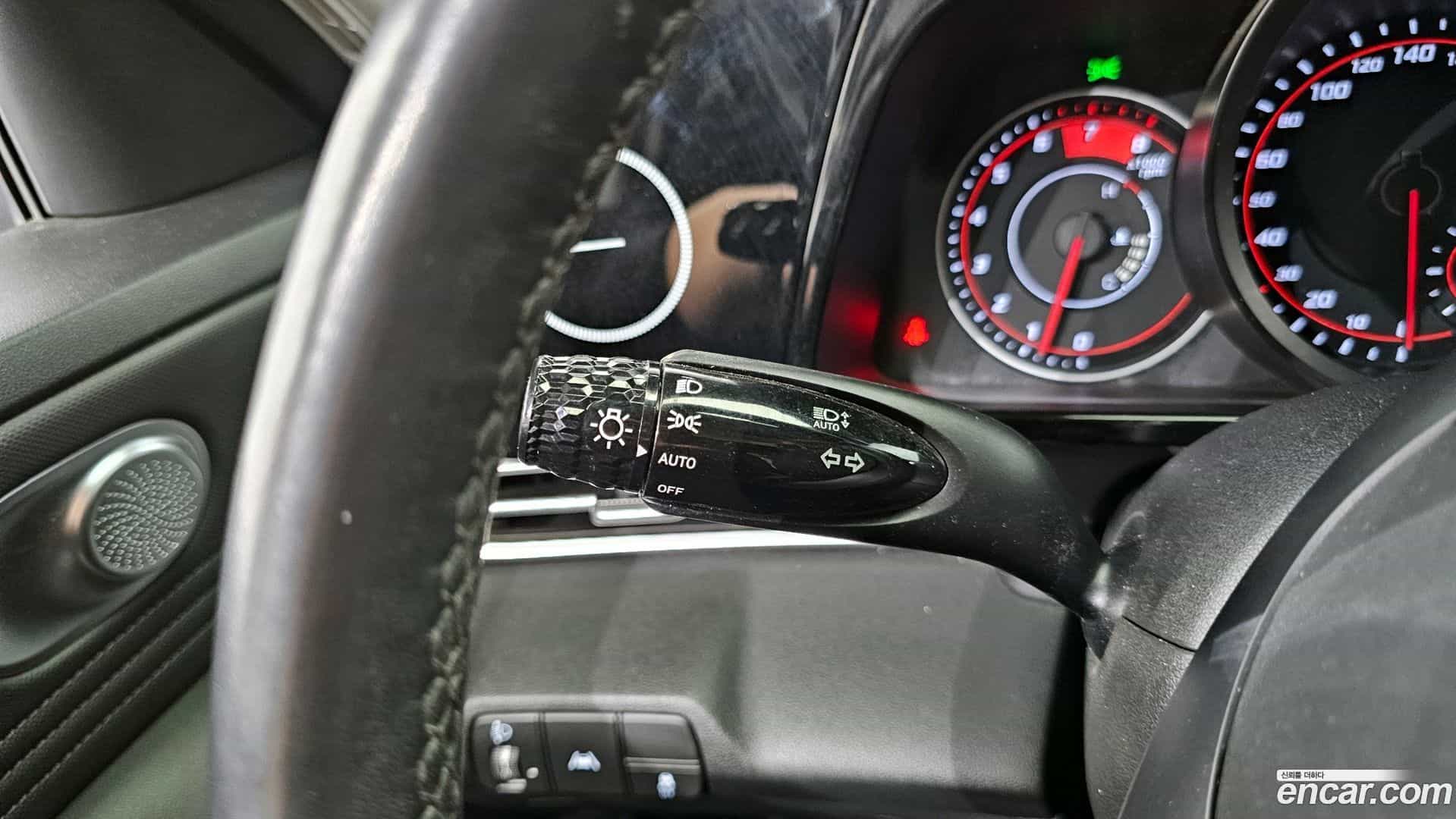 AVANTE Hyundai 2022.0-OPTION-020