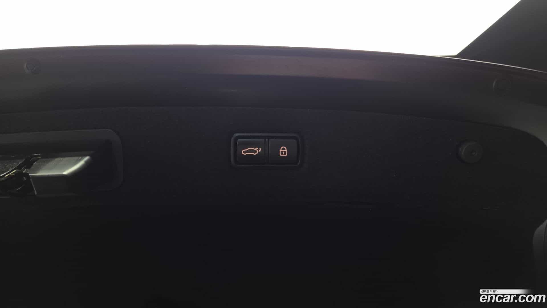 EQ900 Genesis 2016.4-OPTION-024