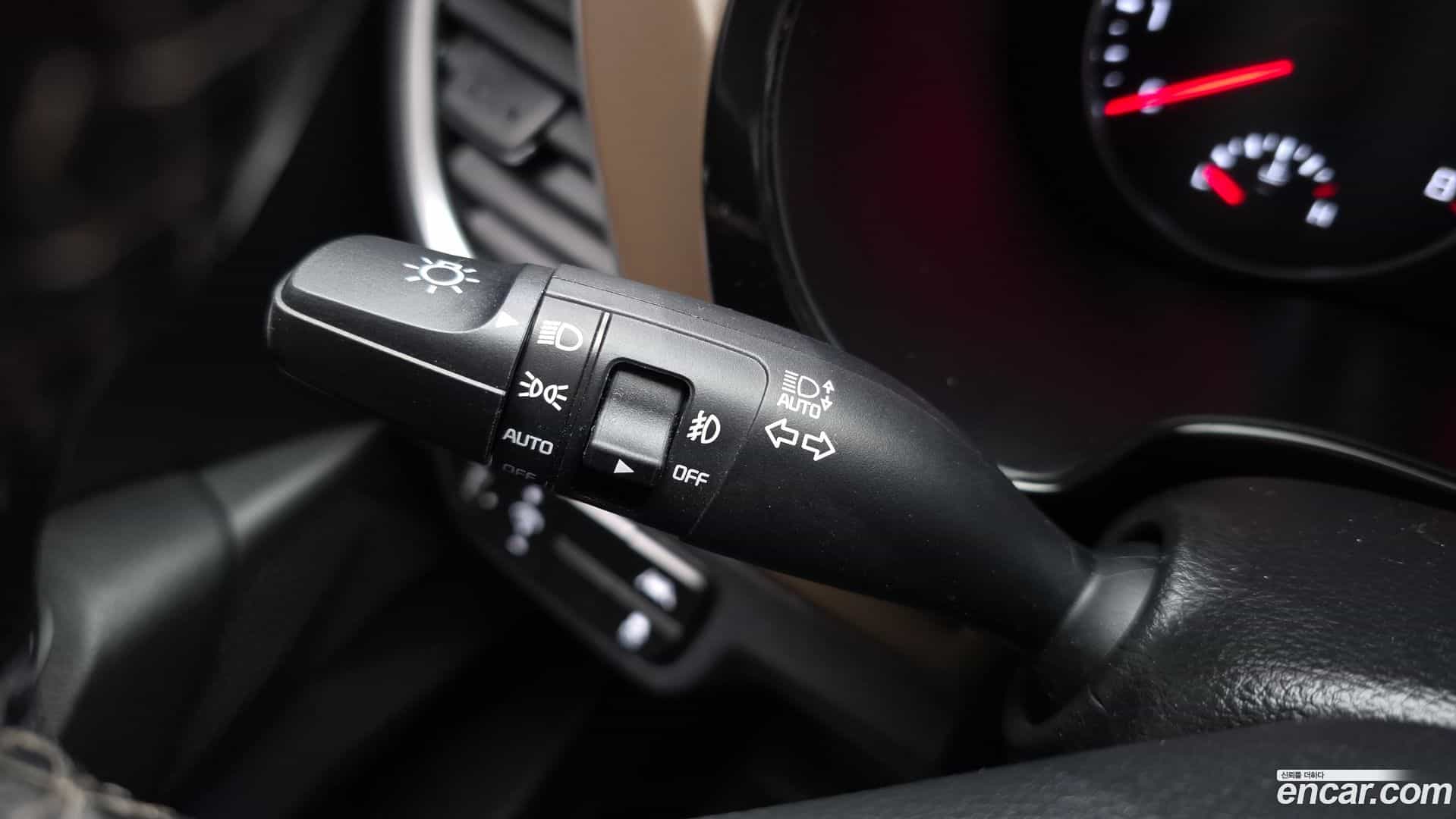 Seltos Kia 2019.8-OPTION-021