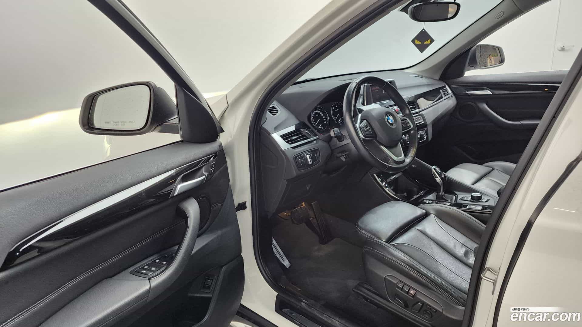 X1 BMW 2018.8-INNER-010