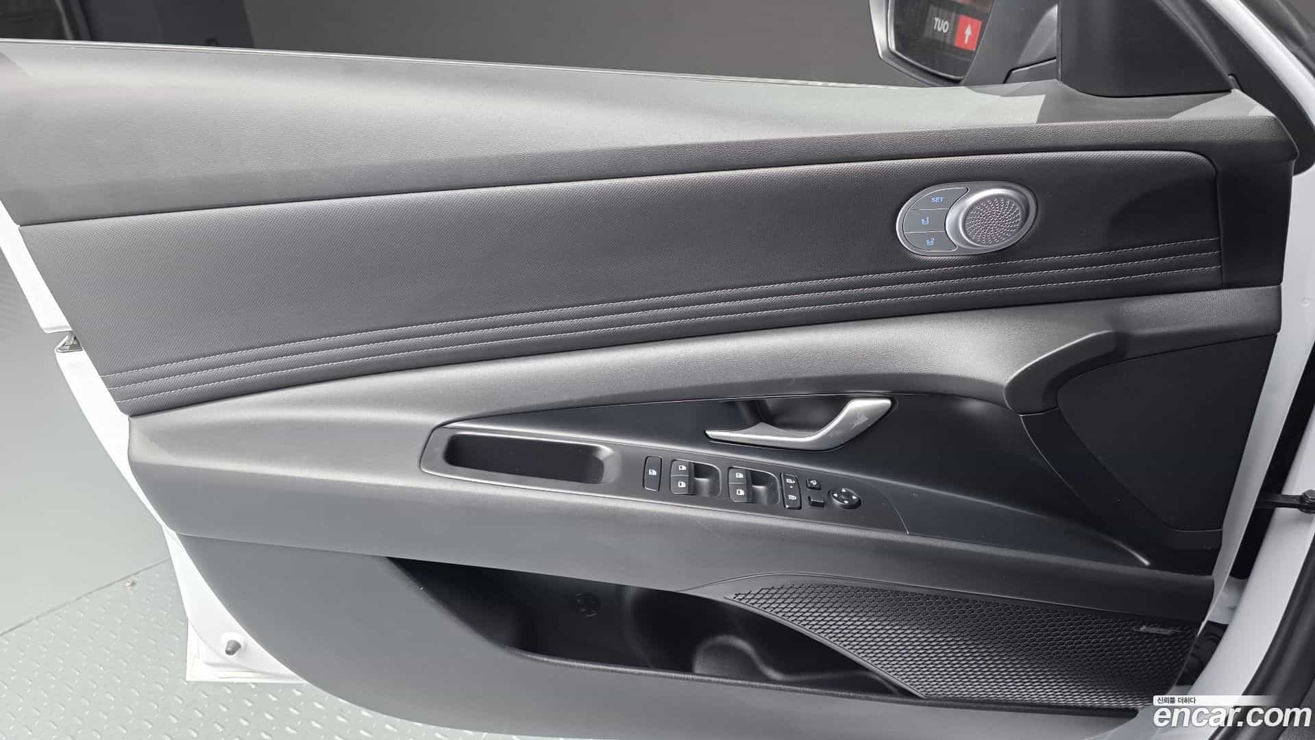 AVANTE Hyundai 2024.6-INNER-034