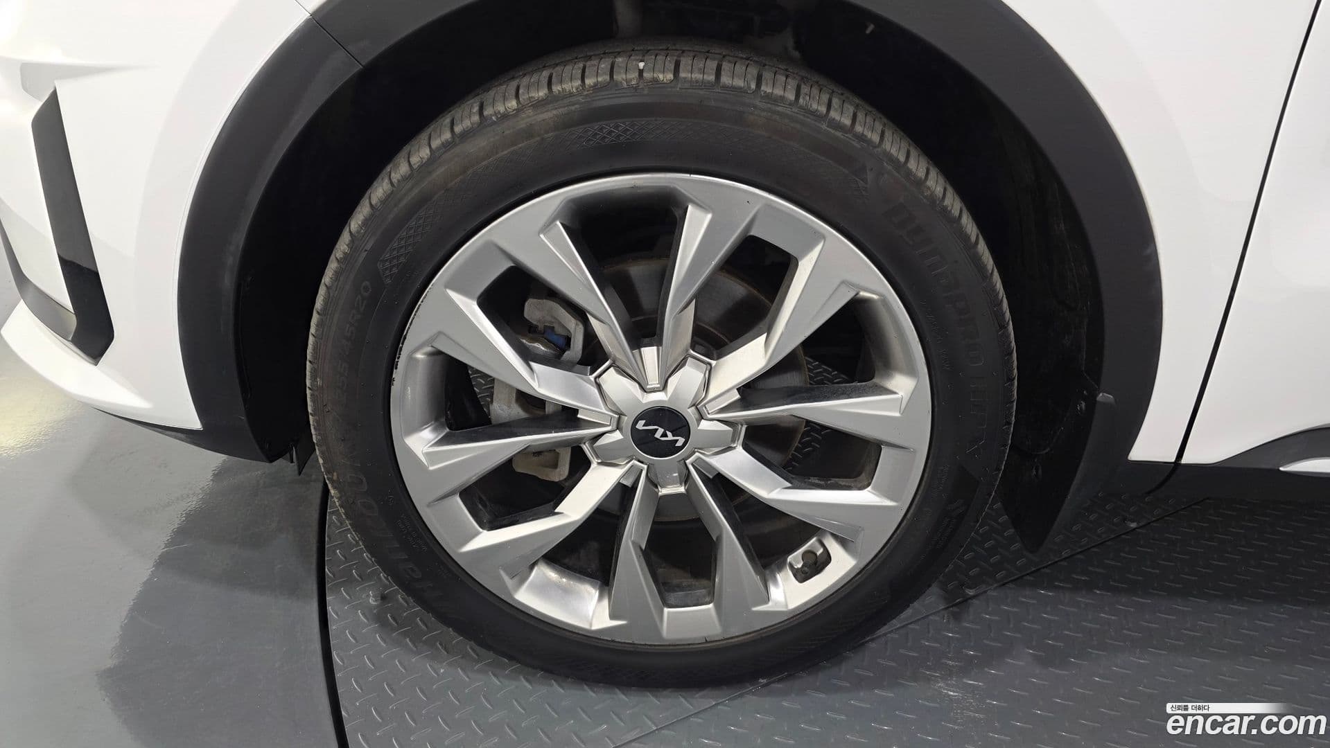 Main__Slider__Photo:Sorento Kia 2022.3-4