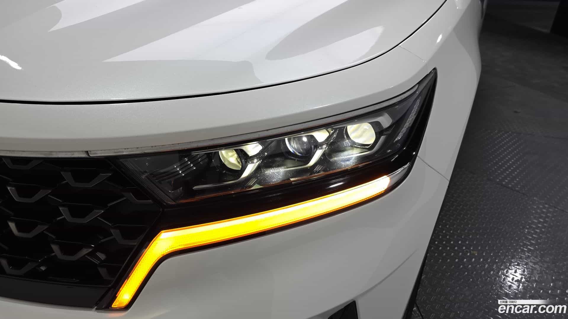 Sorento Kia 2022.3-OUTER-032