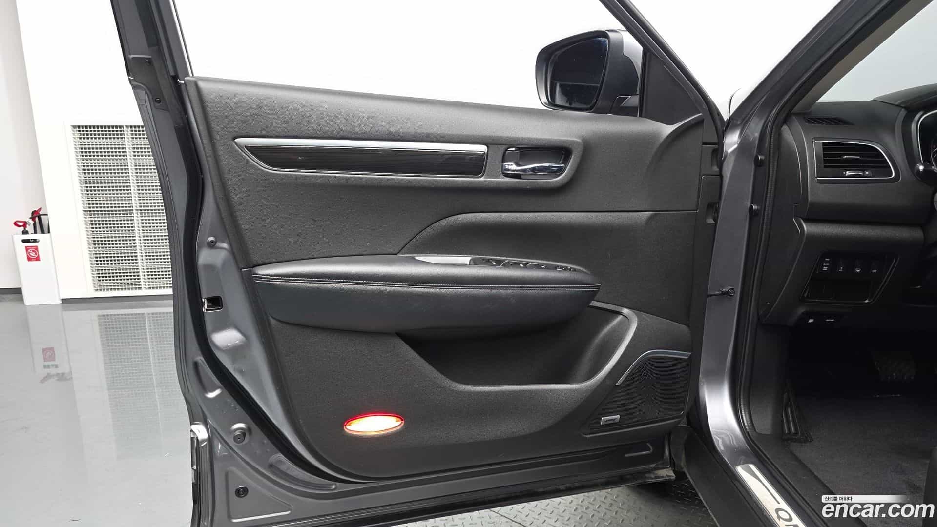 QM6 Renault Korea 2016.9-INNER-034