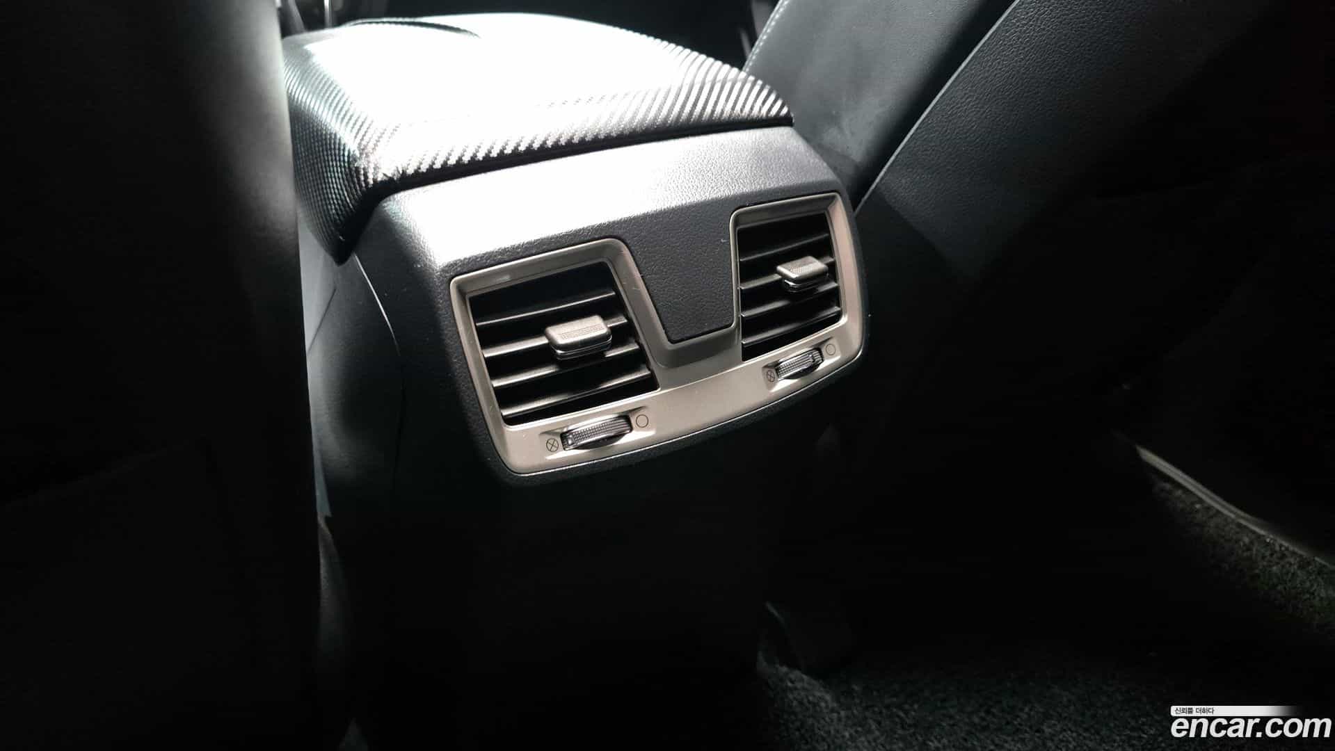 Rexton KG Mobility 2018.0-OPTION-045