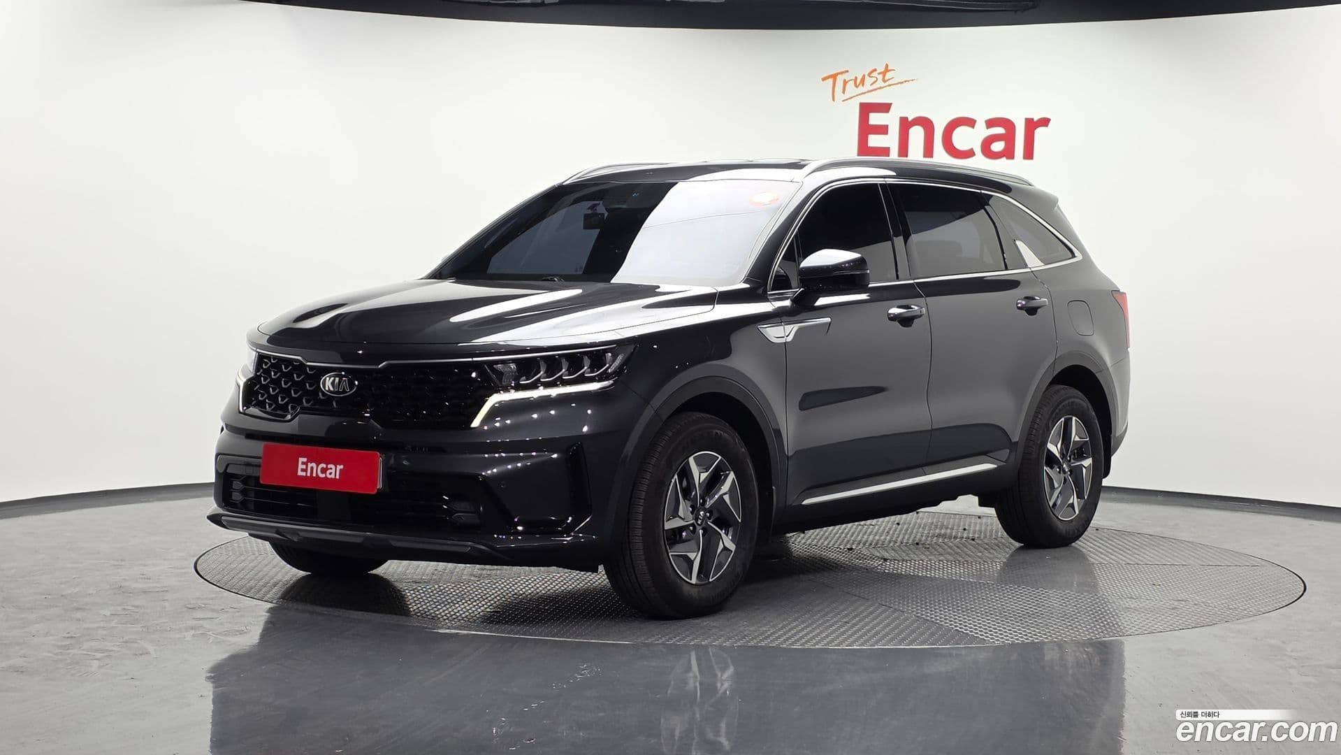 Main__Slider__Photo:Sorento Kia 2020.9-0