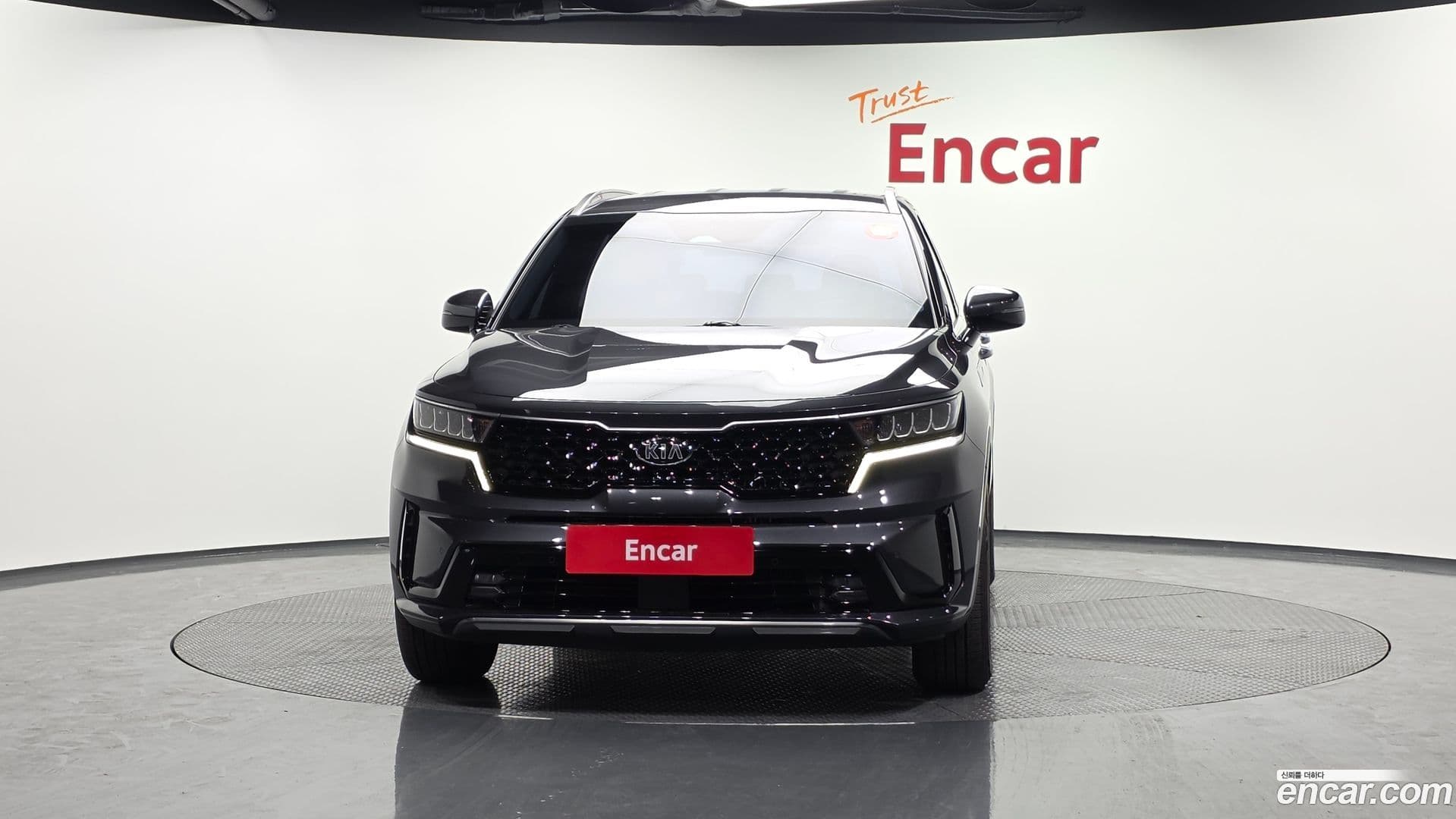 Main__Slider__Photo:Sorento Kia 2020.9-2
