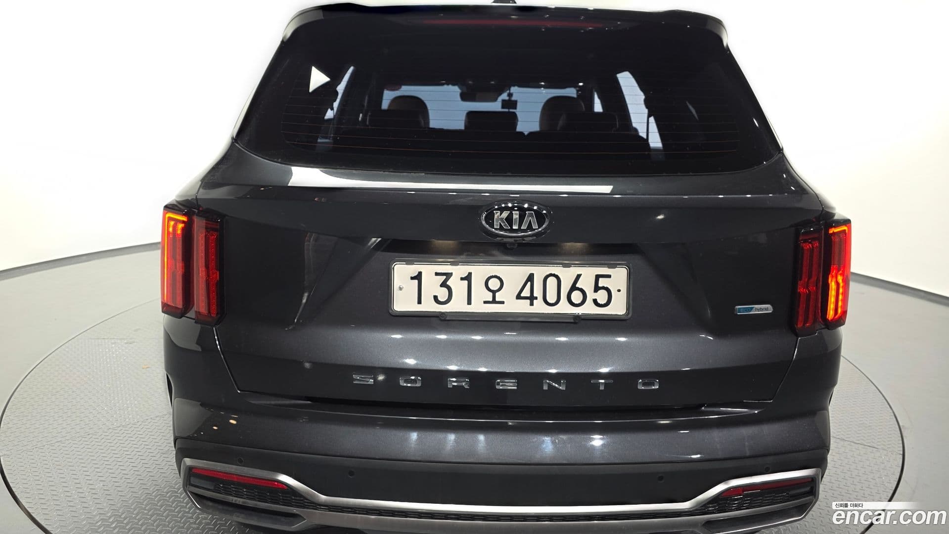 Main__Slider__Photo:Sorento Kia 2020.9-29