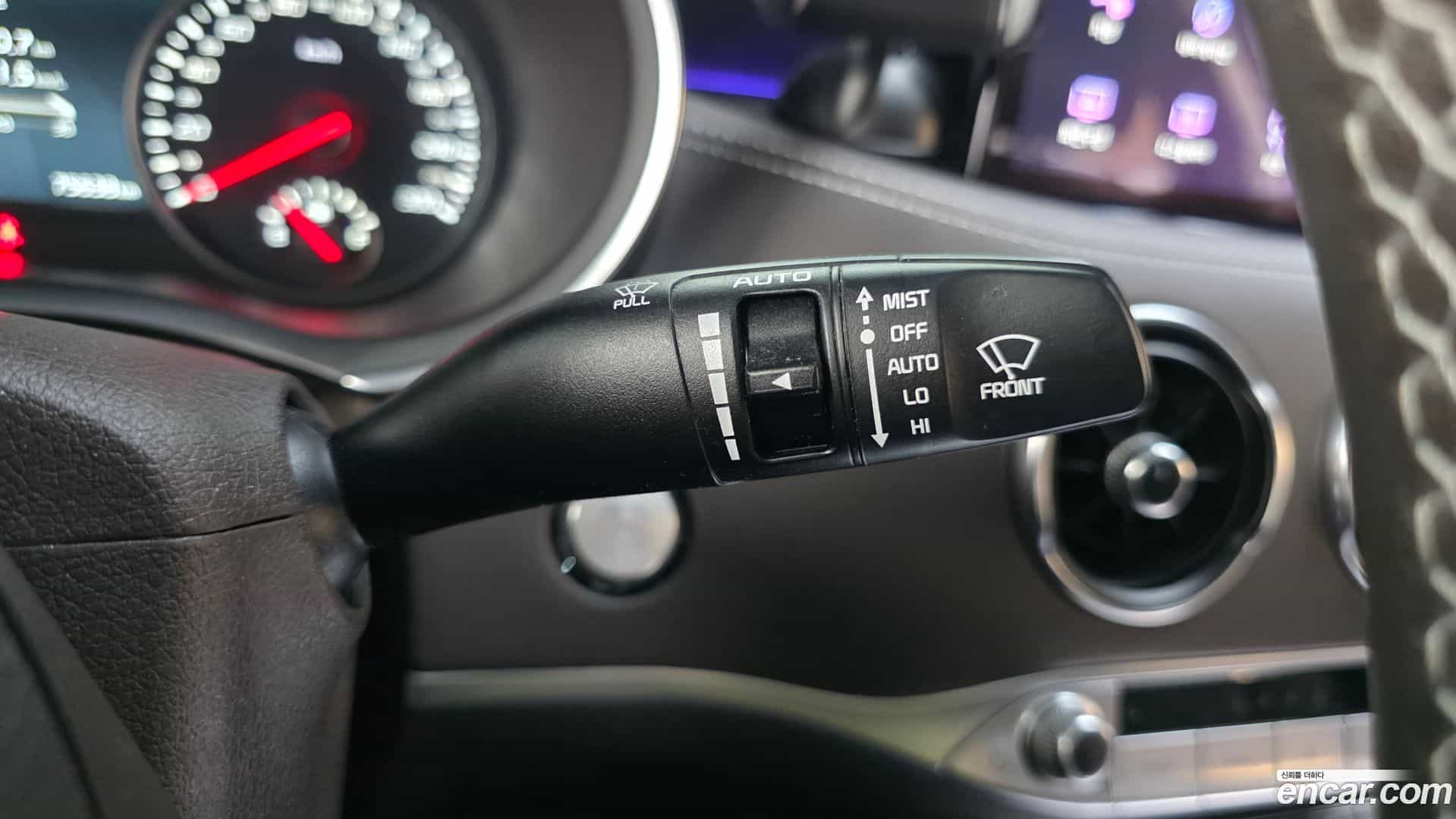Stinger Kia 2021.1-OPTION-040