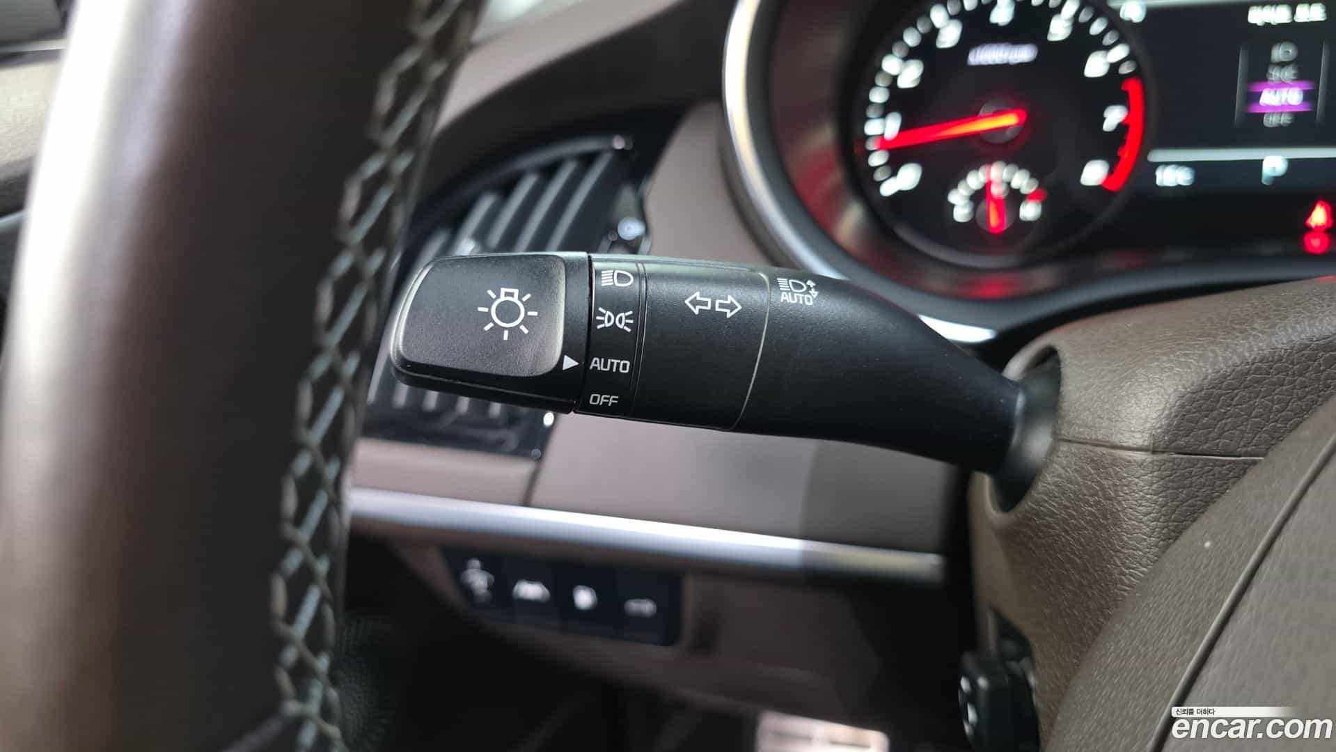 Stinger Kia 2021.1-OPTION-042
