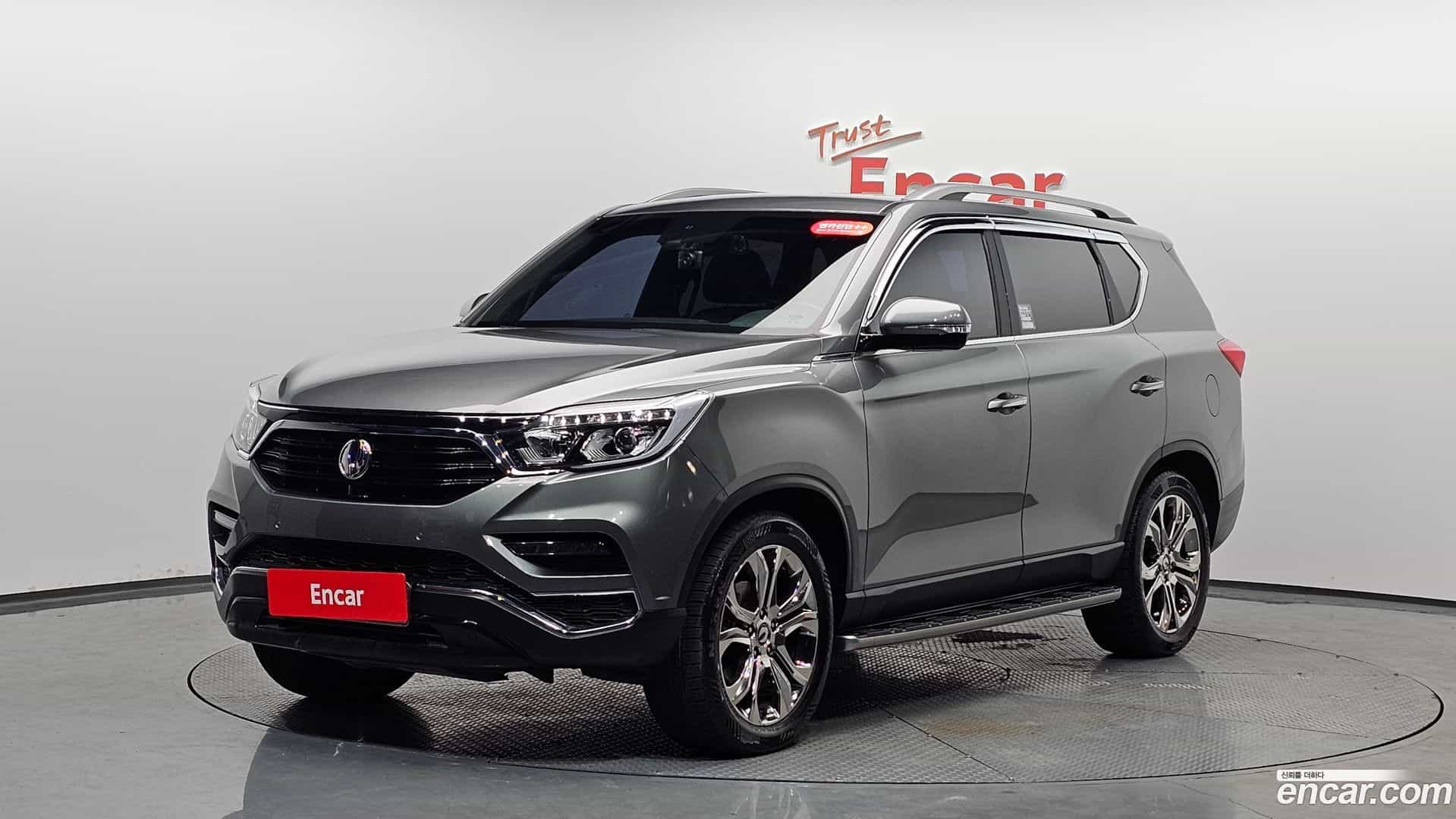 Rexton KG Mobility 2017.5-THUMBNAIL-011