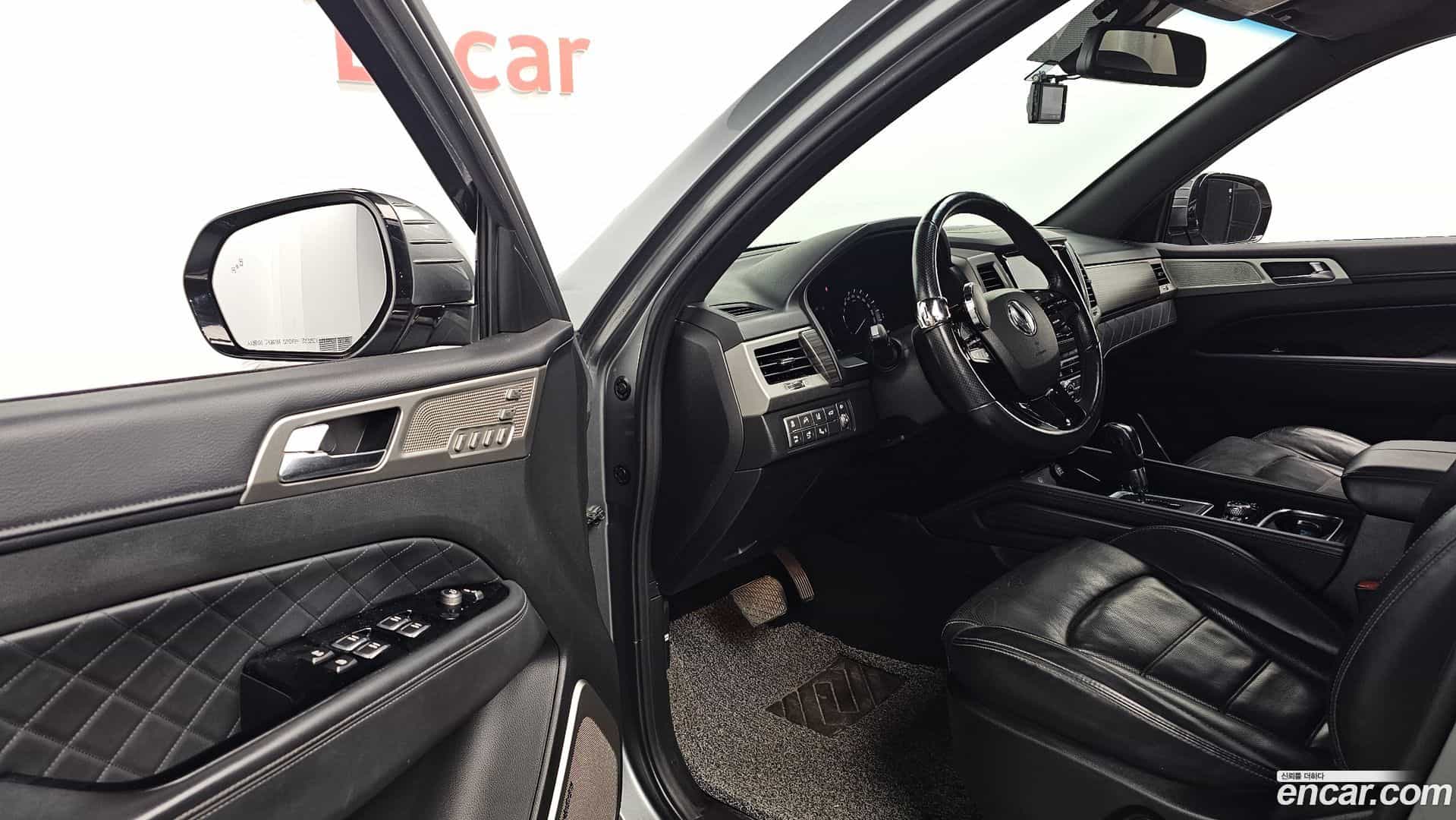 Rexton KG Mobility 2017.5-OPTION-040