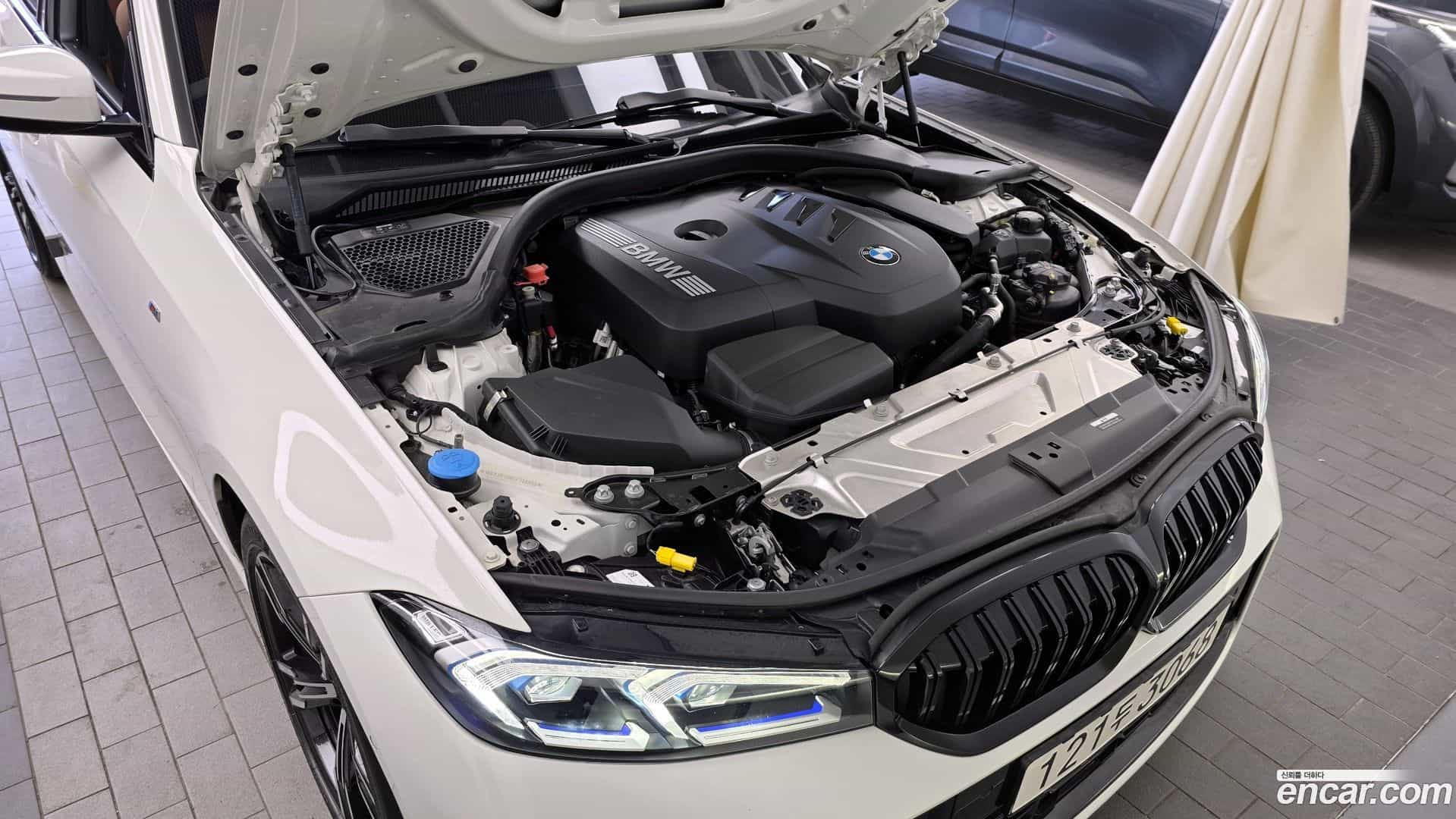 3-Series BMW 2025.5-OUTER-006