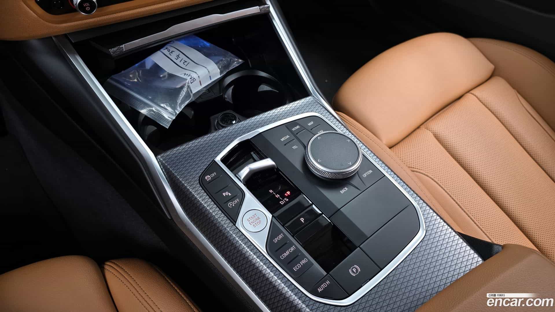3-Series BMW 2025.5-INNER-009