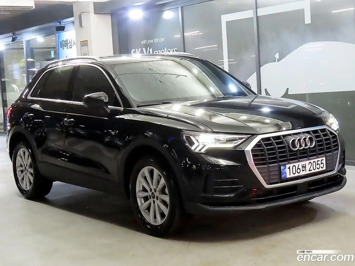Main__Slider__Photo:Q3 Audi 2023.10-0