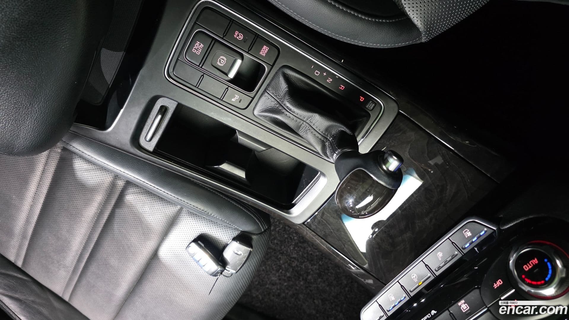 Main__Slider__Photo:Sorento Kia 2014.10-8