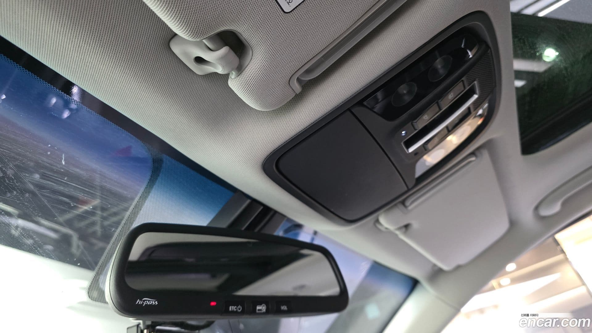 Main__Slider__Photo:Sorento Kia 2014.10-16