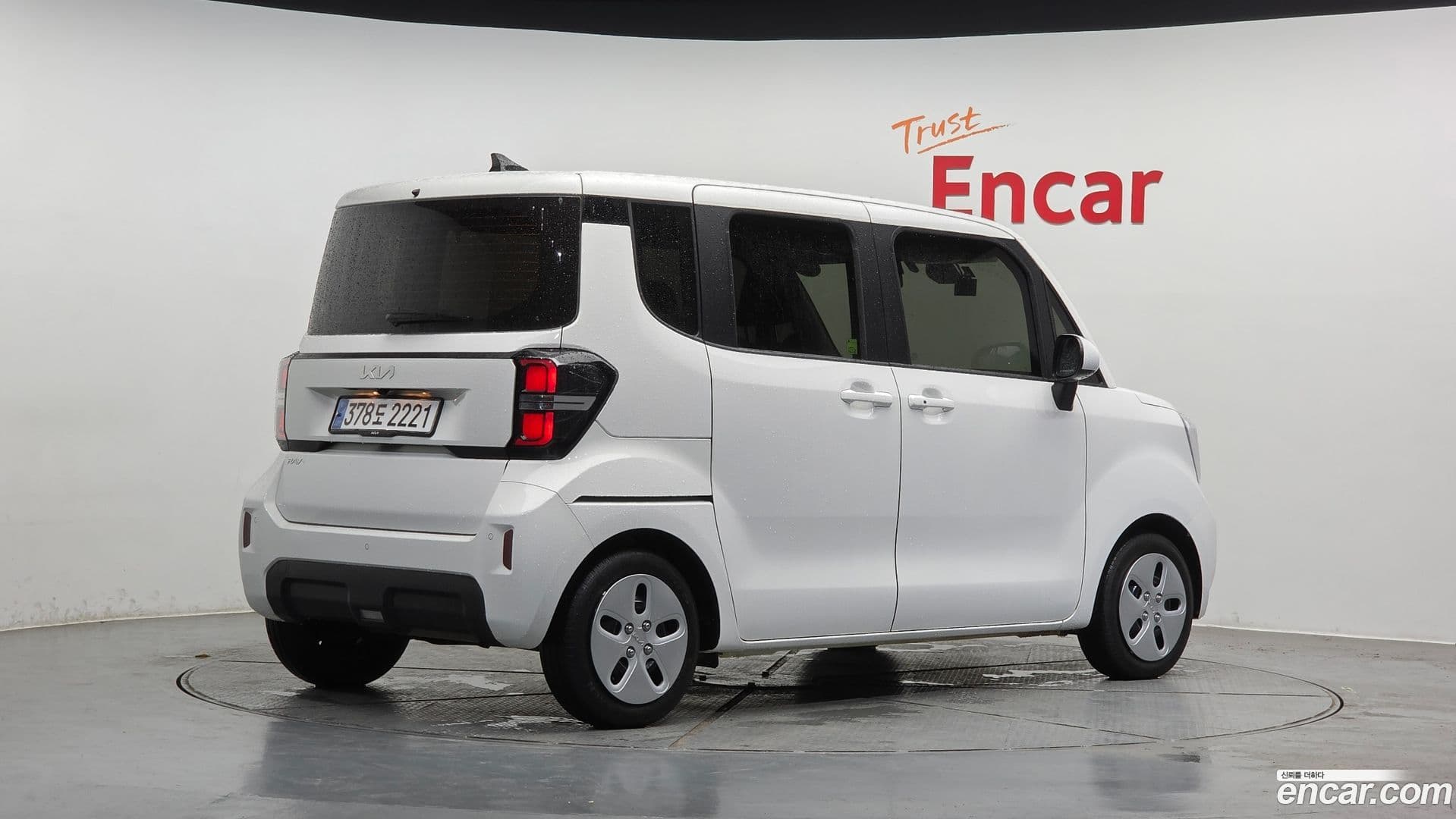 Main__Slider__Photo:RAY Kia 2025.1-1