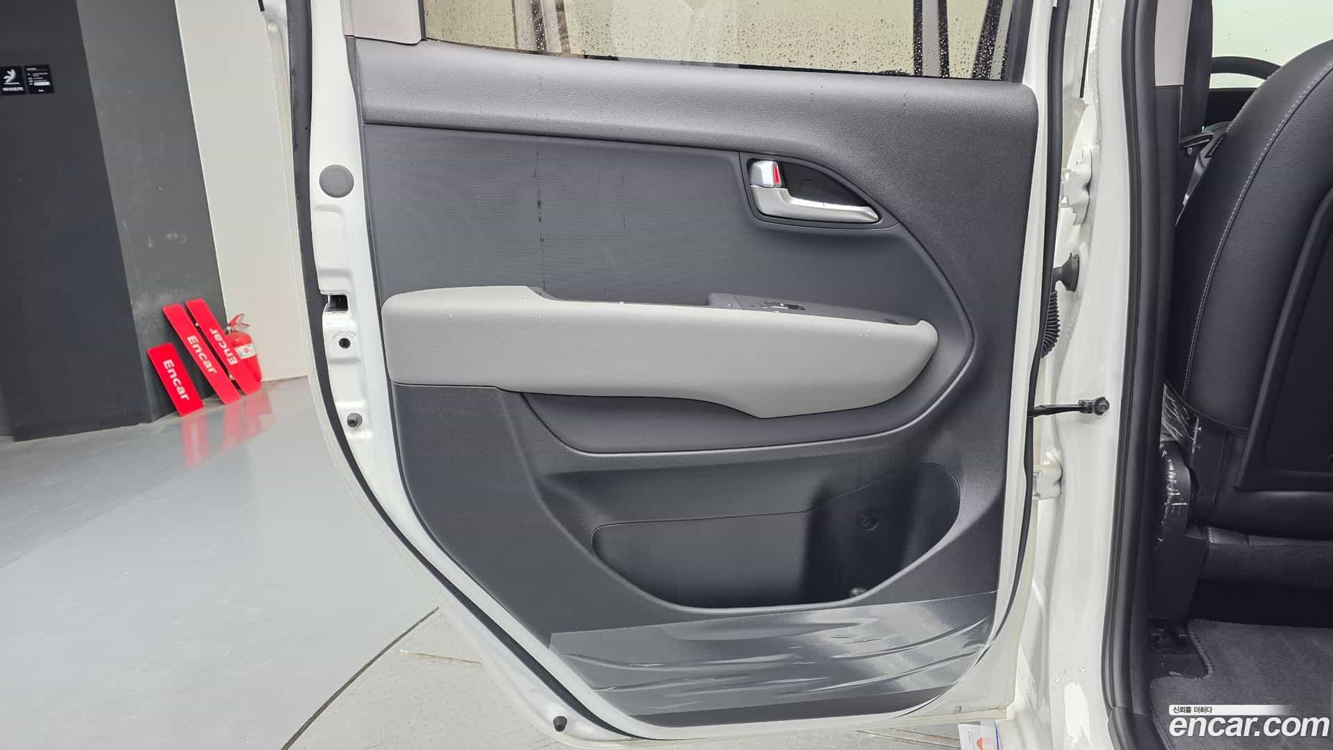 RAY Kia 2025.1-INNER-035
